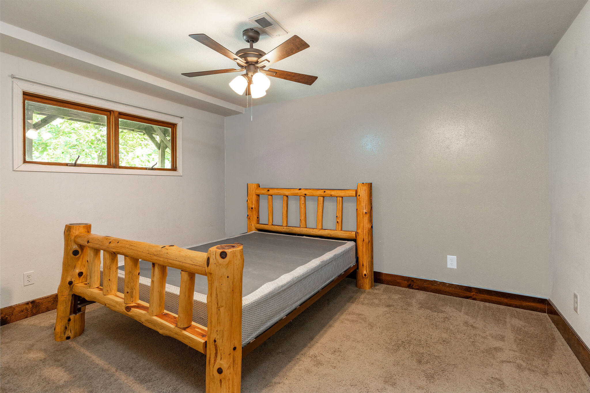 35 Hilltop Lane Property Photo 24