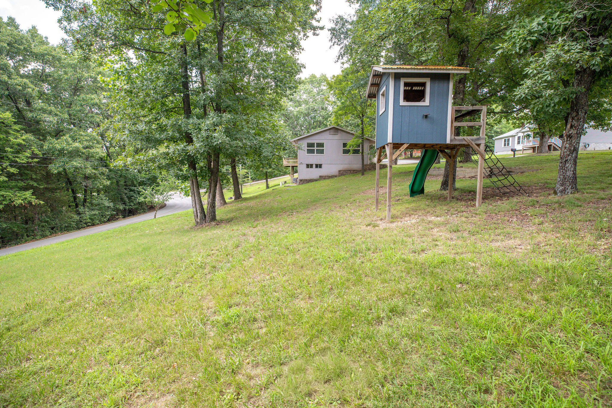 35 Hilltop Lane Property Photo 33