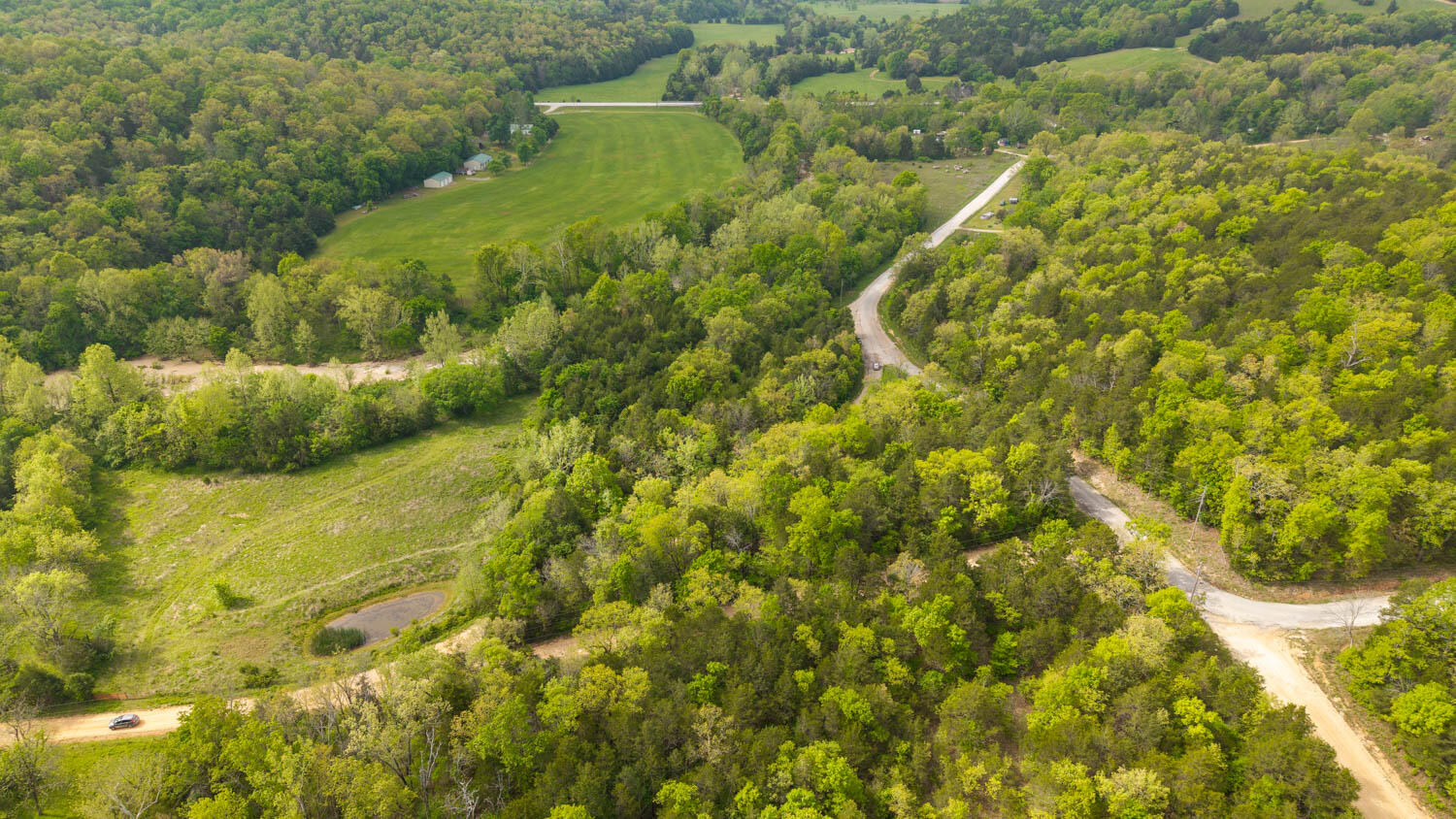 000 County Road 817 Property Photo 4