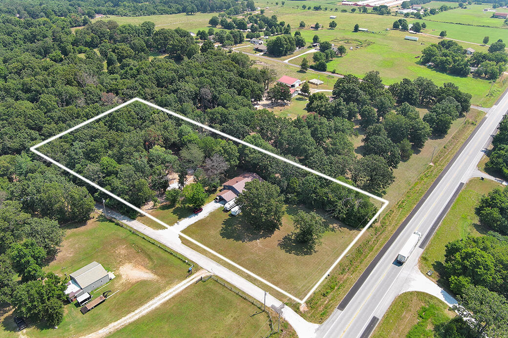 133 Mustang Lane Property Photo 42