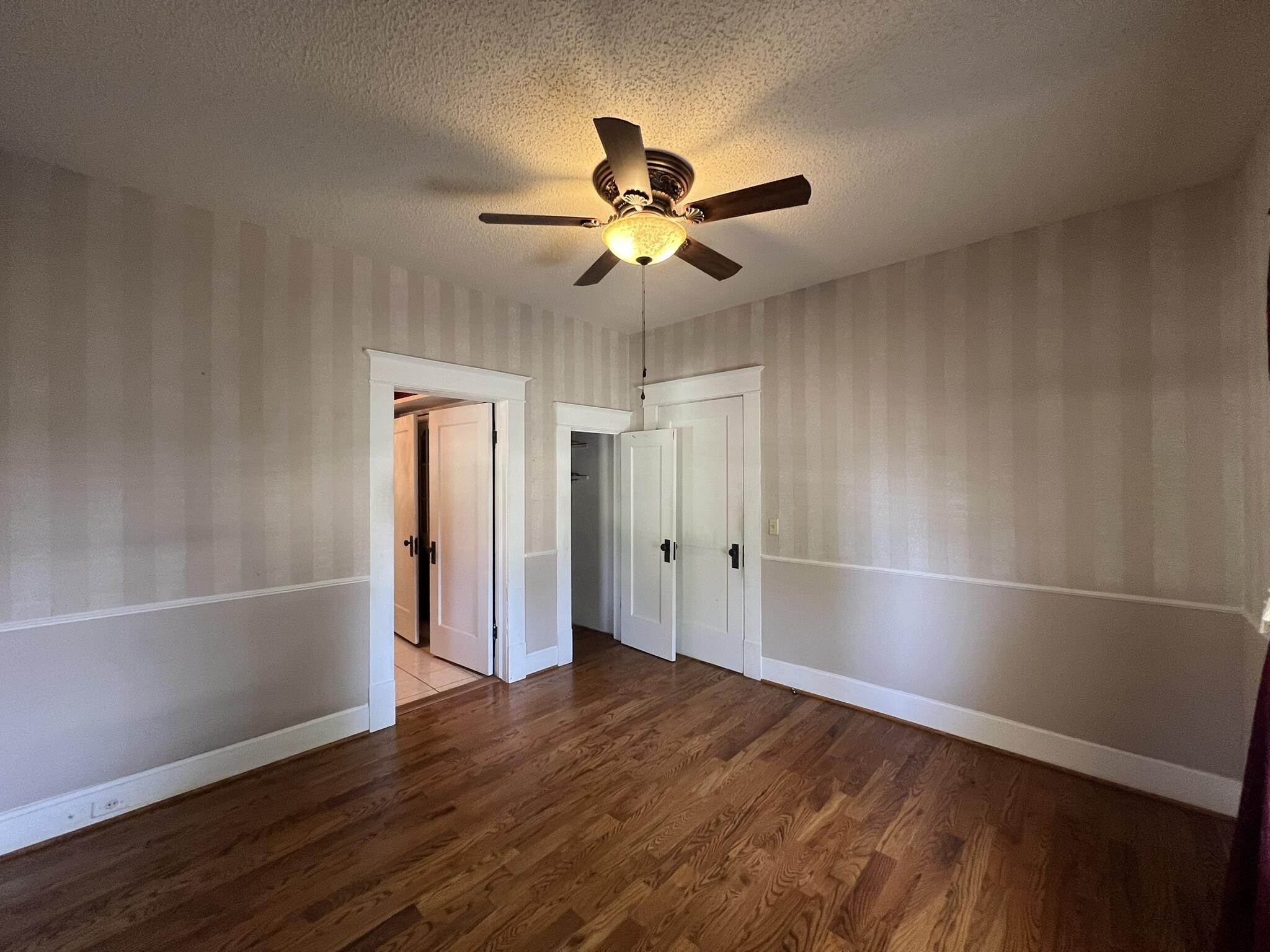 221 Monroe Street Property Photo 15