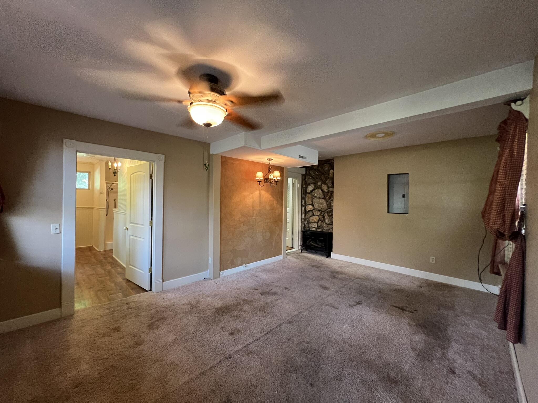 221 Monroe Street Property Photo 32