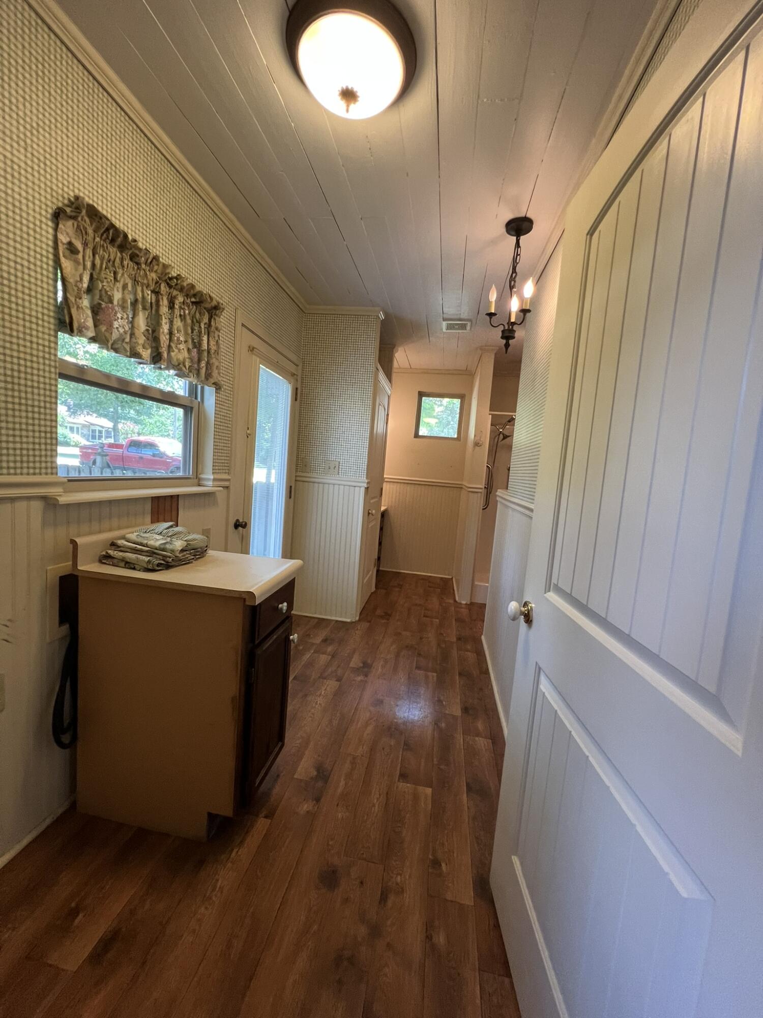 221 Monroe Street Property Photo 33