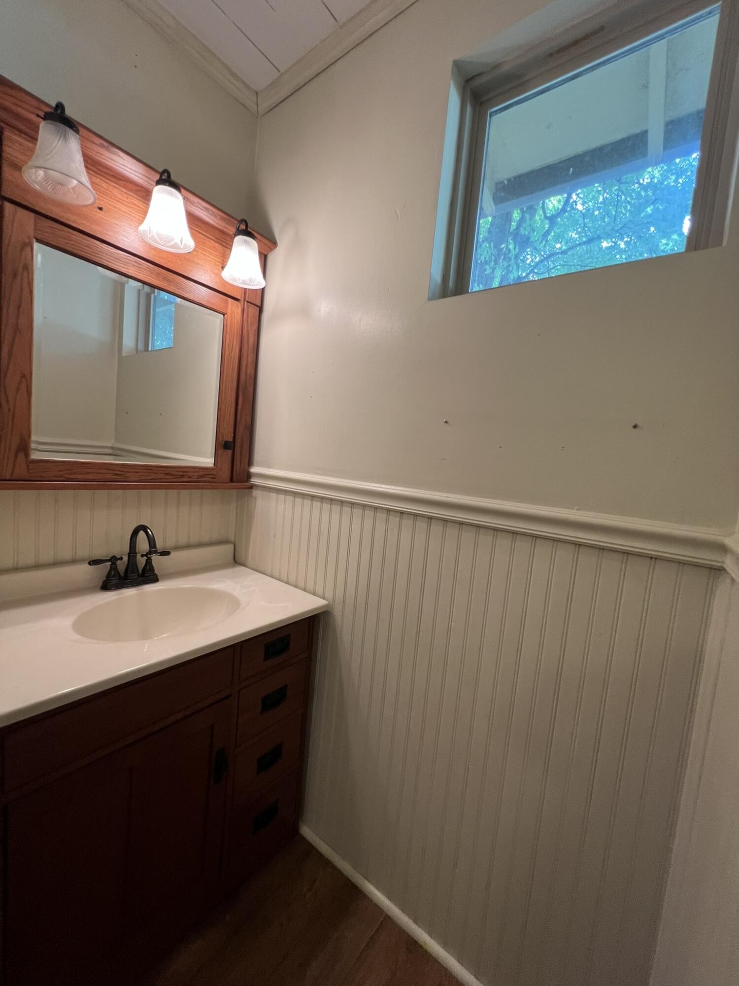 221 Monroe Street Property Photo 35