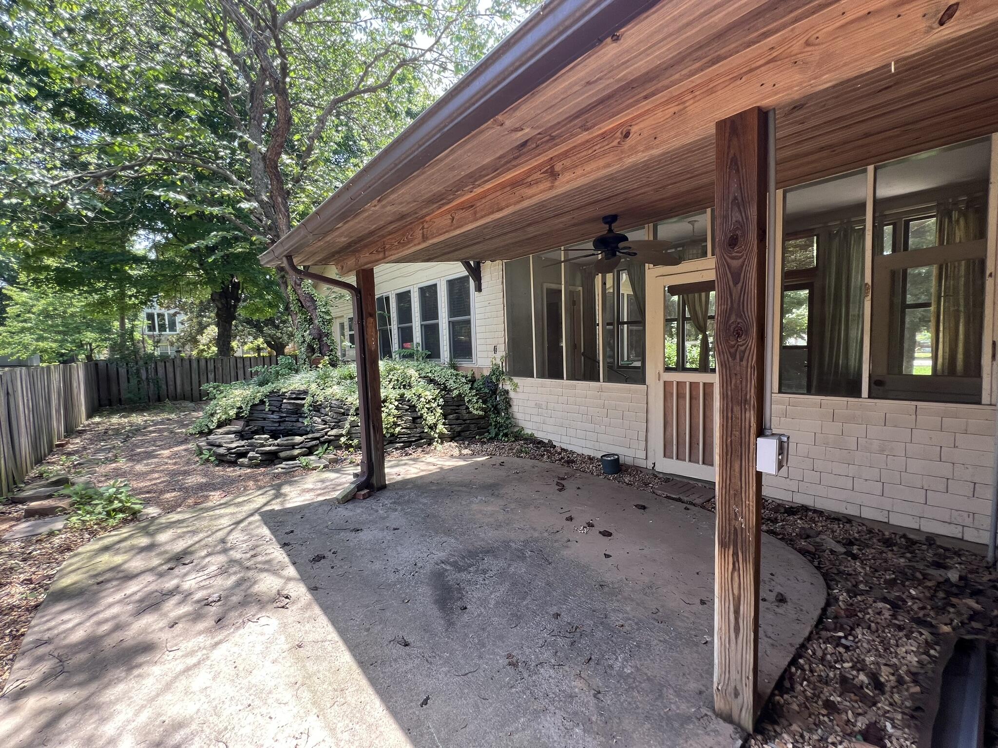 221 Monroe Street Property Photo 47