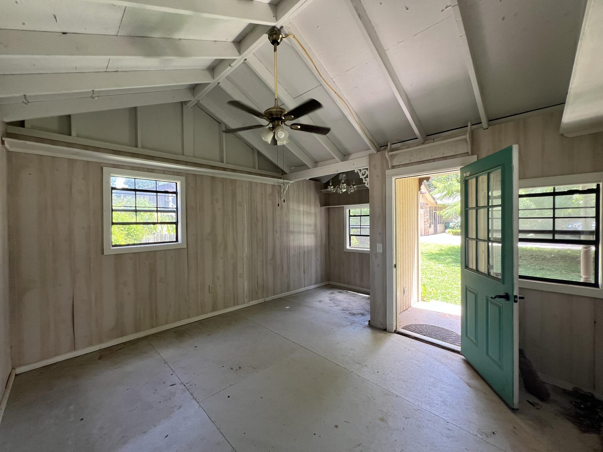 221 Monroe Street Property Photo 54
