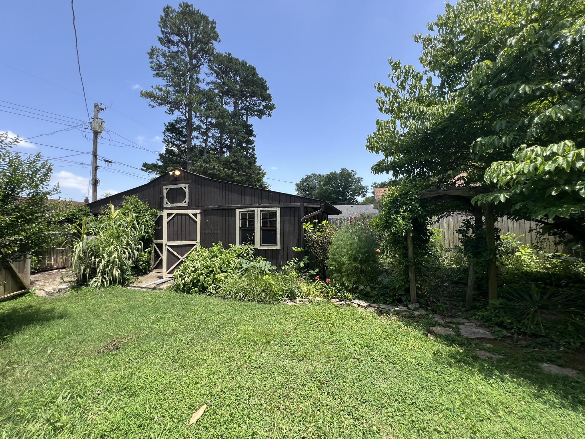 221 Monroe Street Property Photo 56