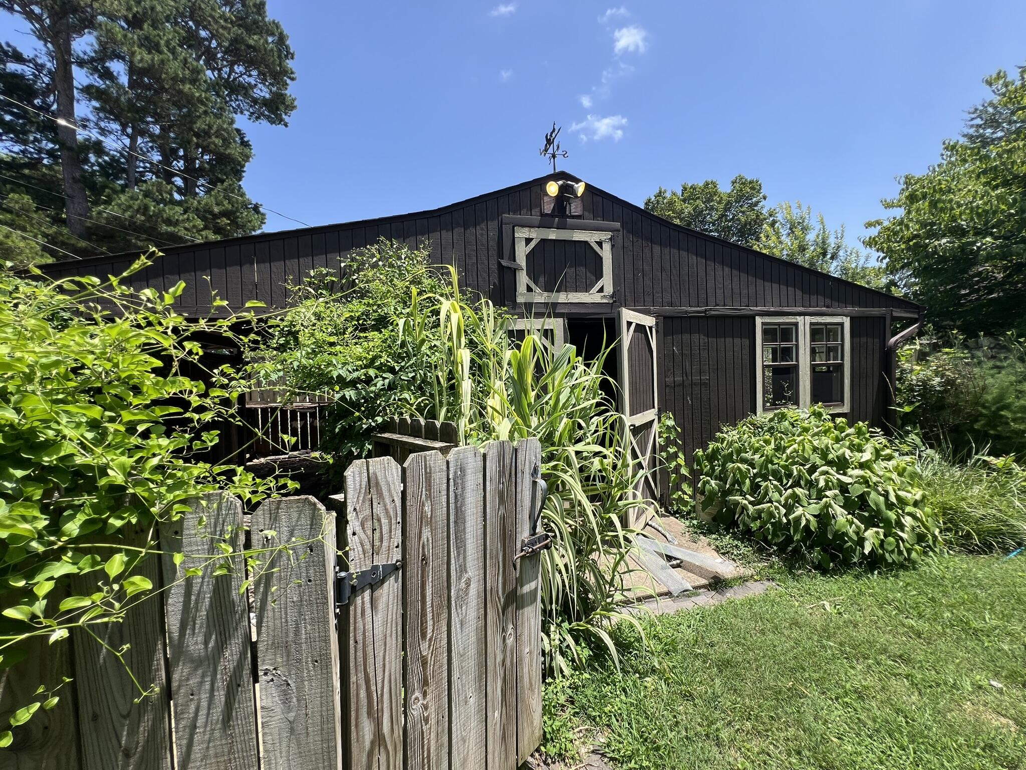 221 Monroe Street Property Photo 59