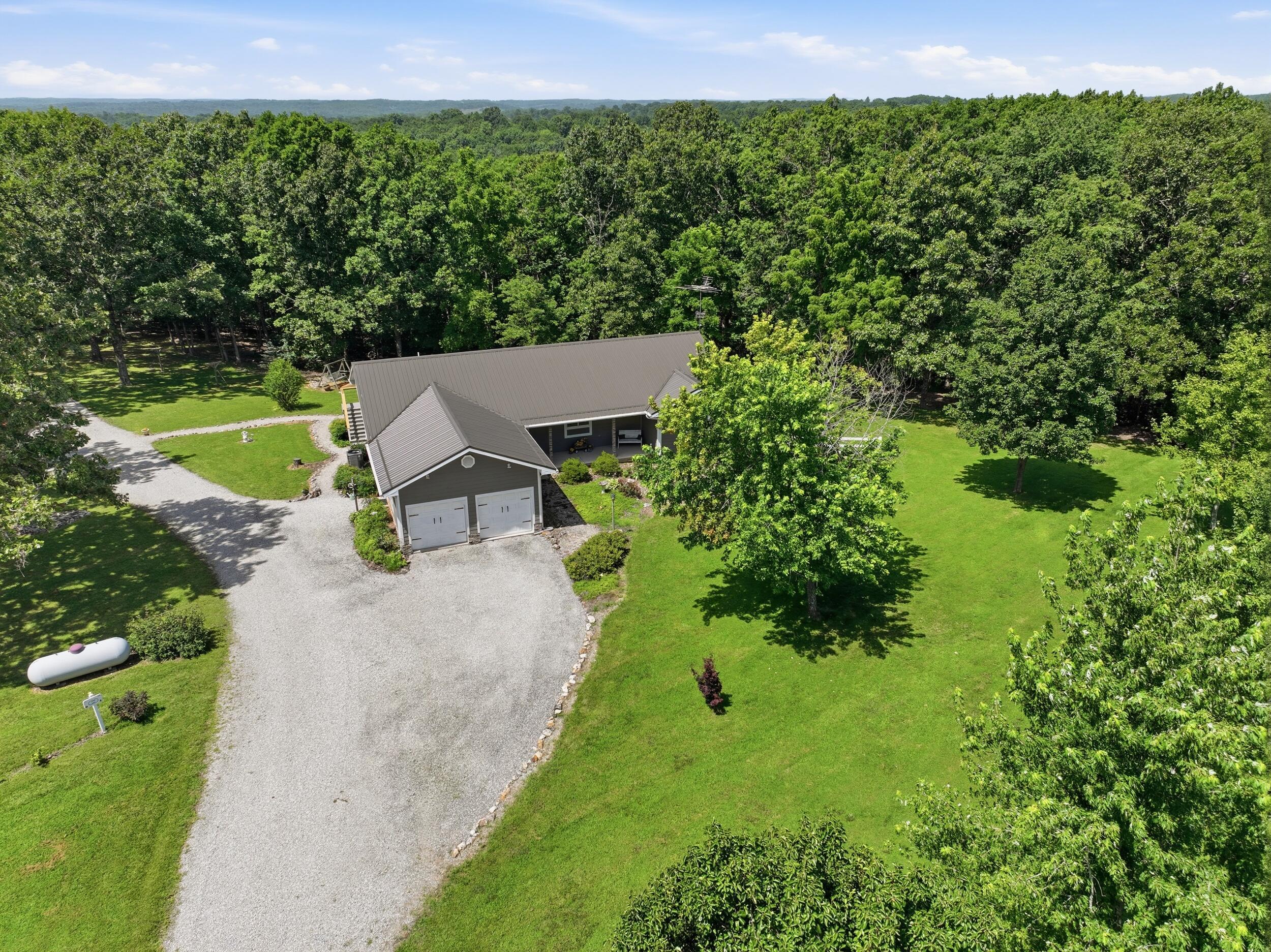19320 Highway Y Property Photo 6