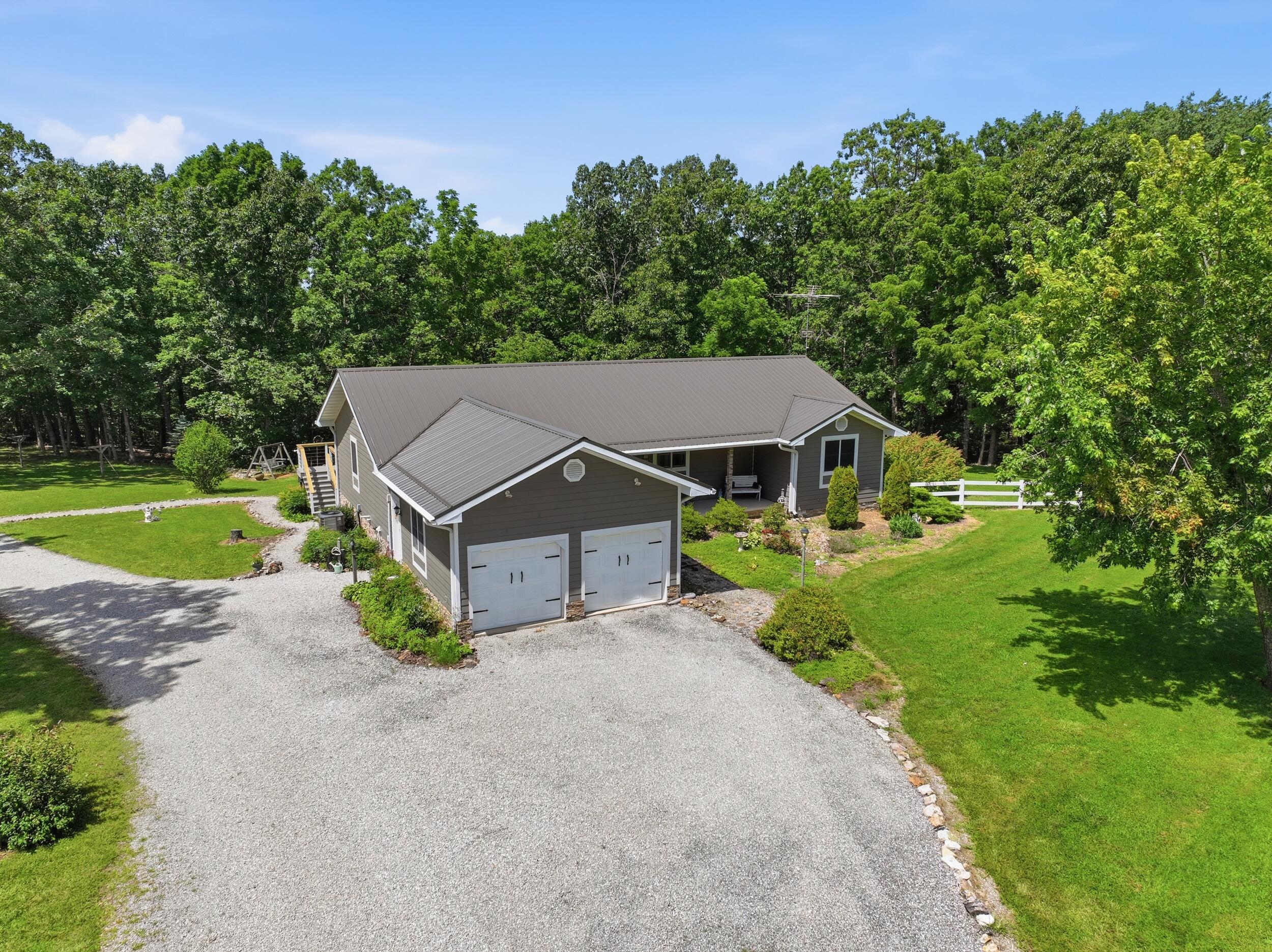 19320 Highway Y Property Photo 9