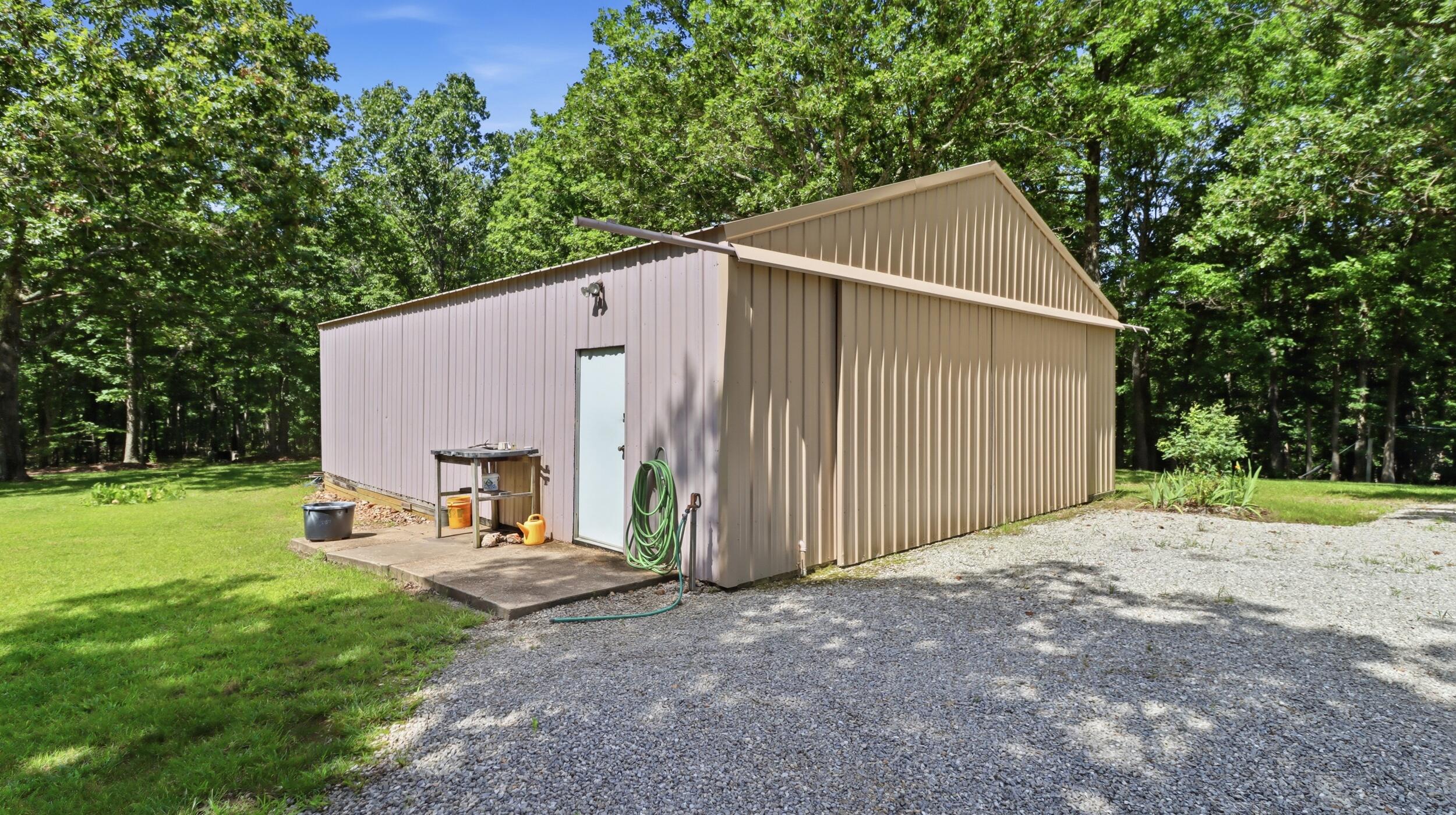 19320 Highway Y Property Photo 15