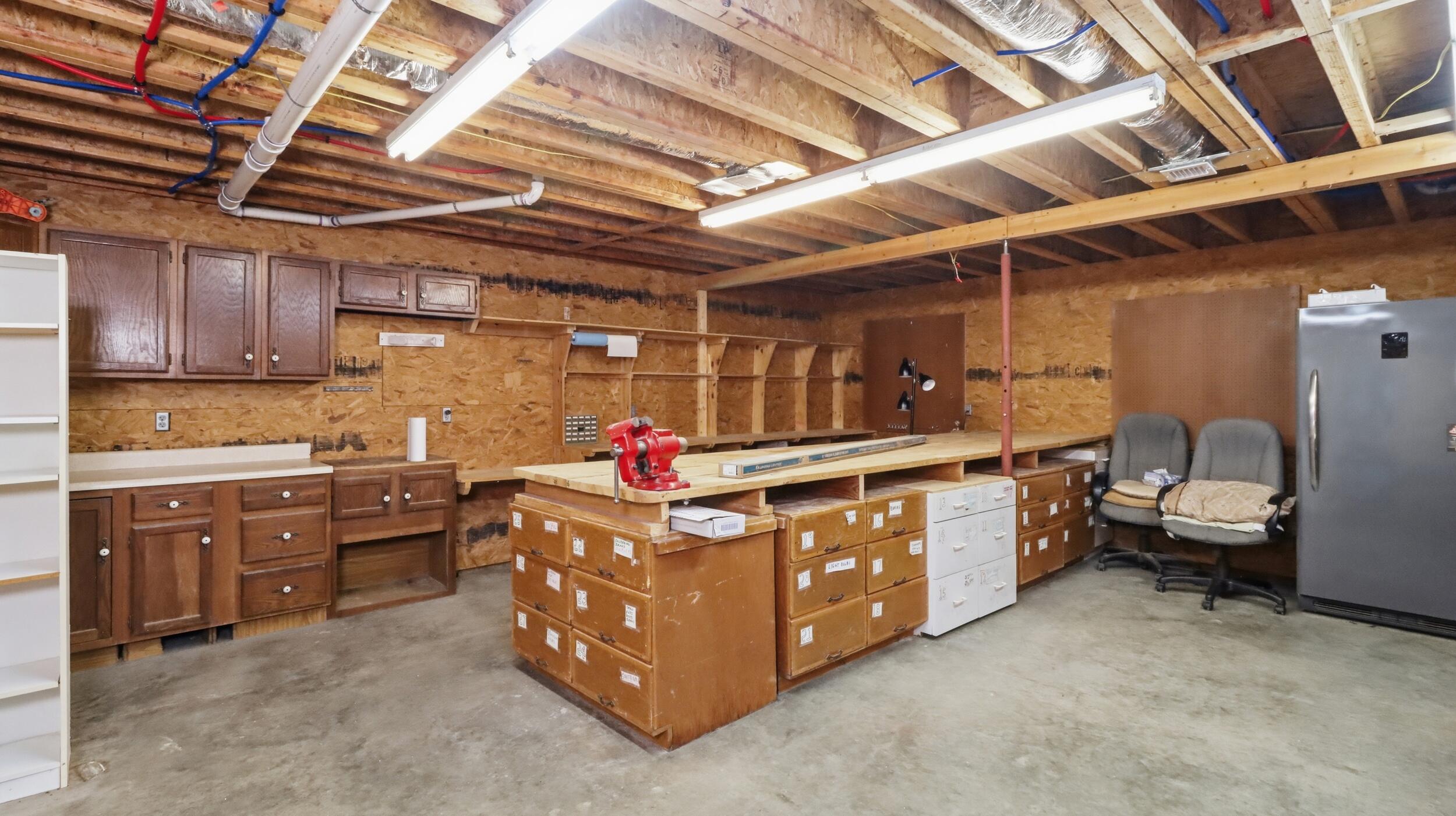 2575 County Road 4990 Property Photo 44