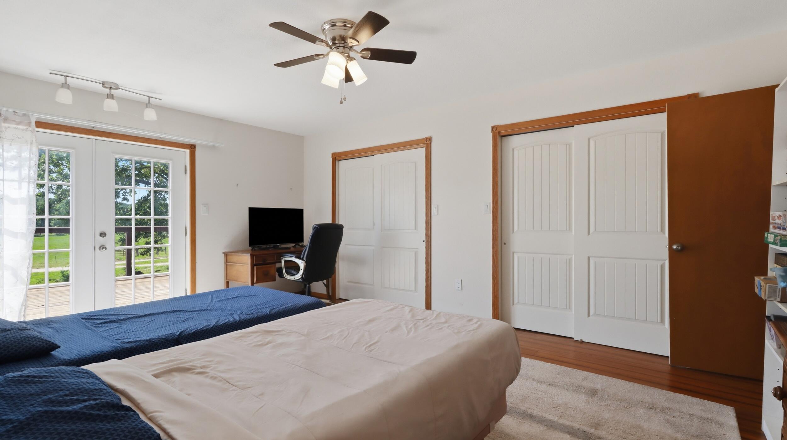 2575 County Road 4990 Property Photo 57