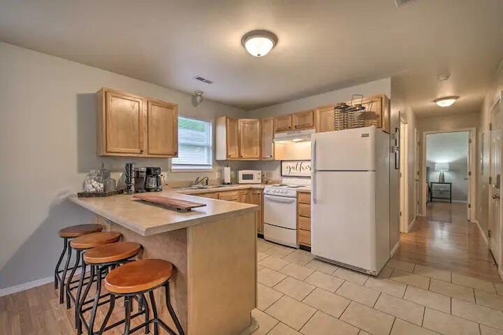 914-924 Renfrow Avenue Property Photo 26