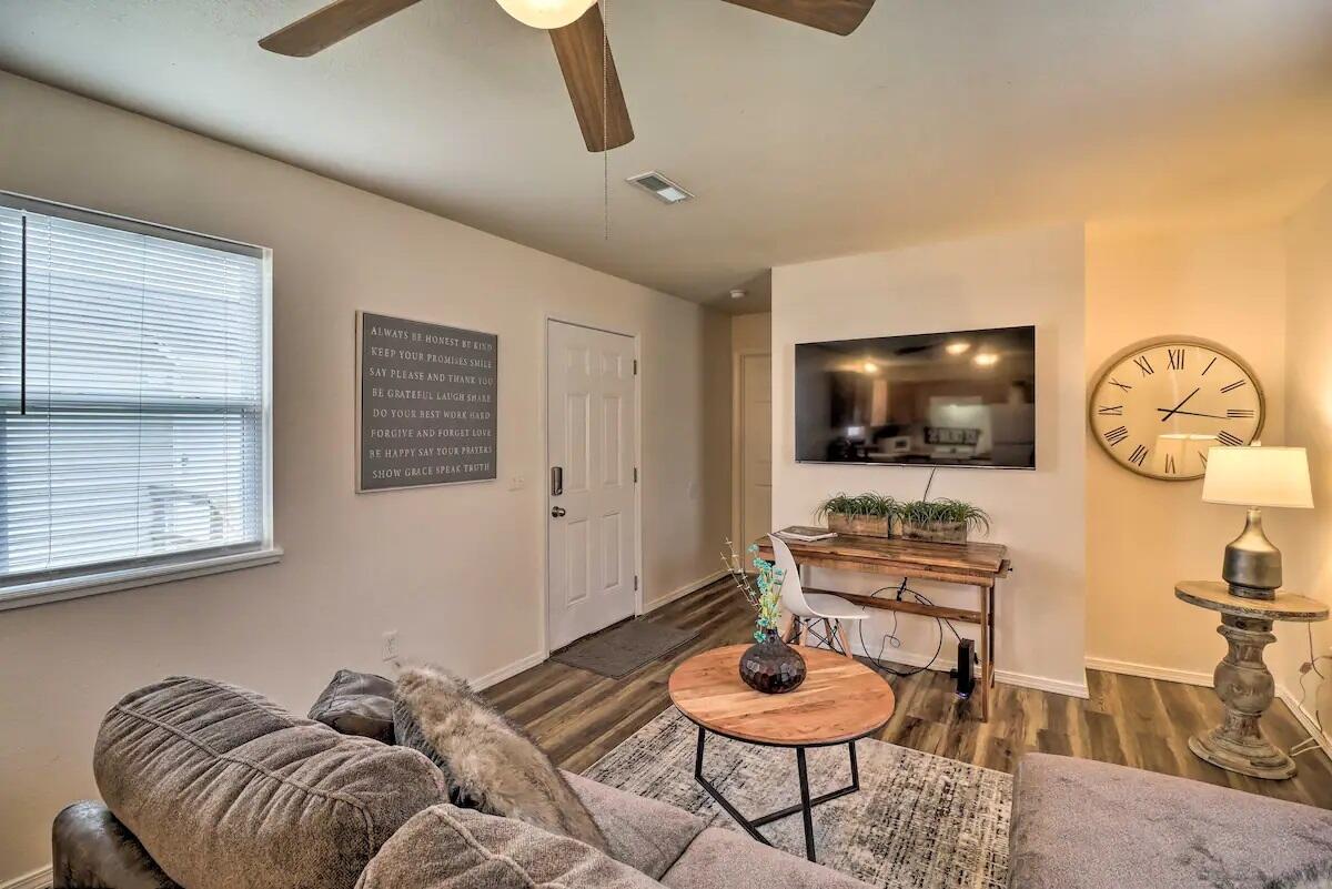 914-924 Renfrow Avenue Property Photo 34