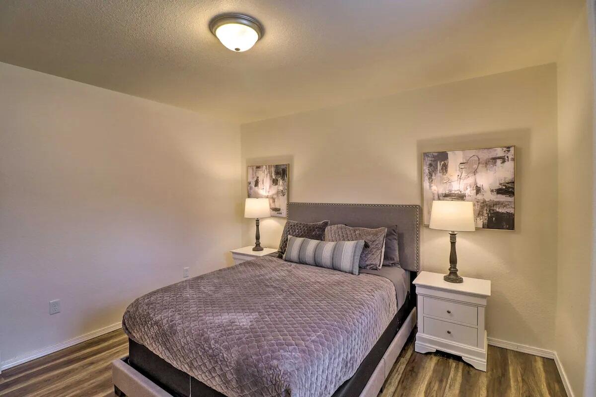 914-924 Renfrow Avenue Property Photo 37