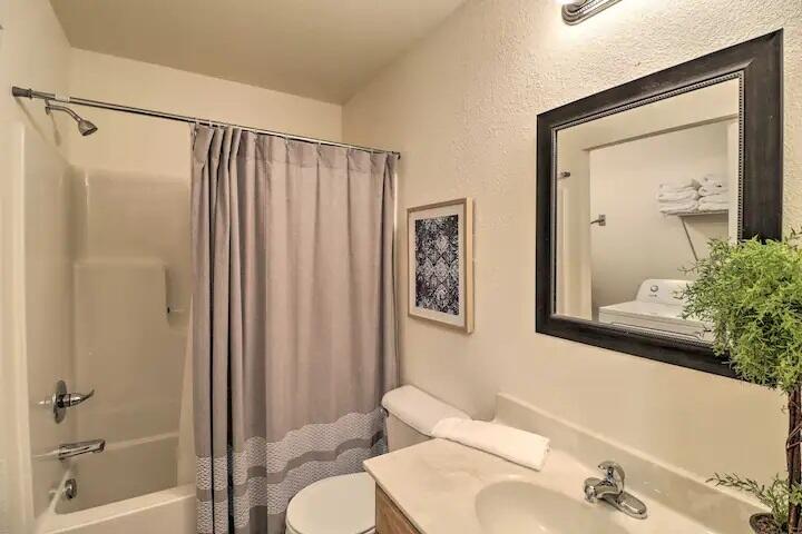 914-924 Renfrow Avenue Property Photo 38