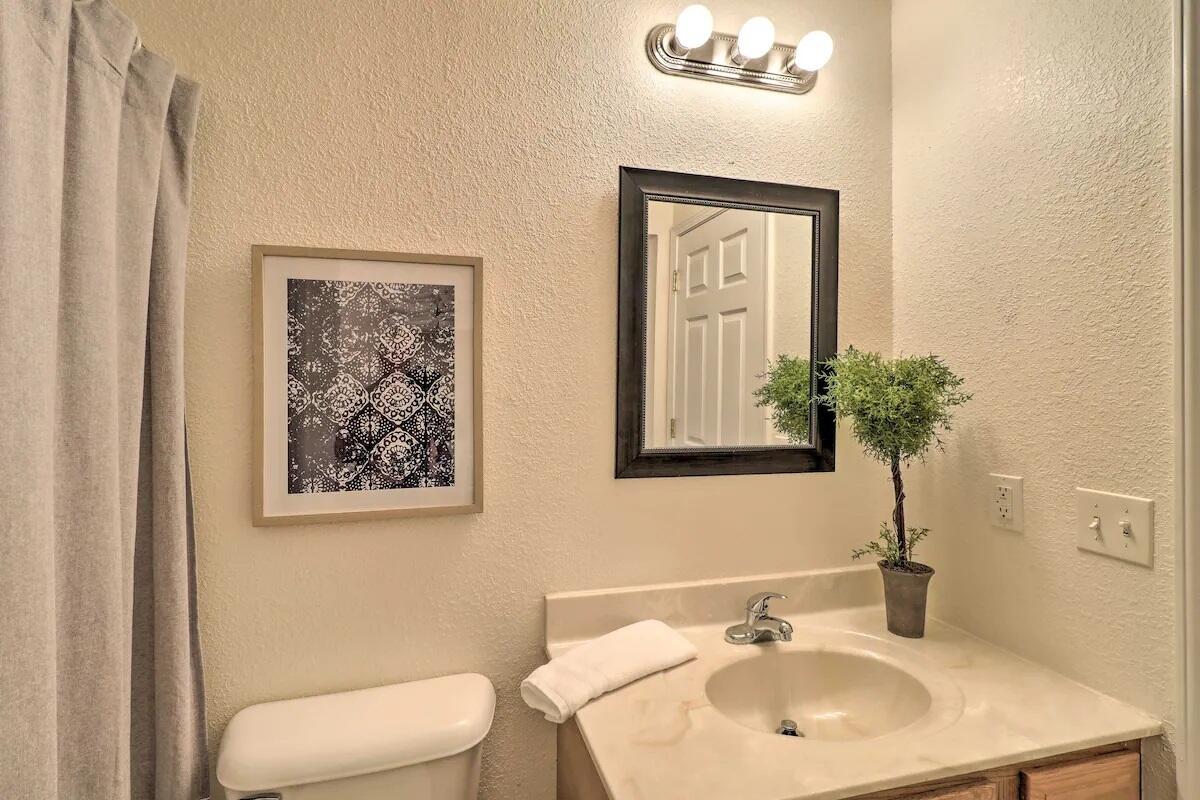 914-924 Renfrow Avenue Property Photo 39
