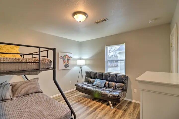914-924 Renfrow Avenue Property Photo 53