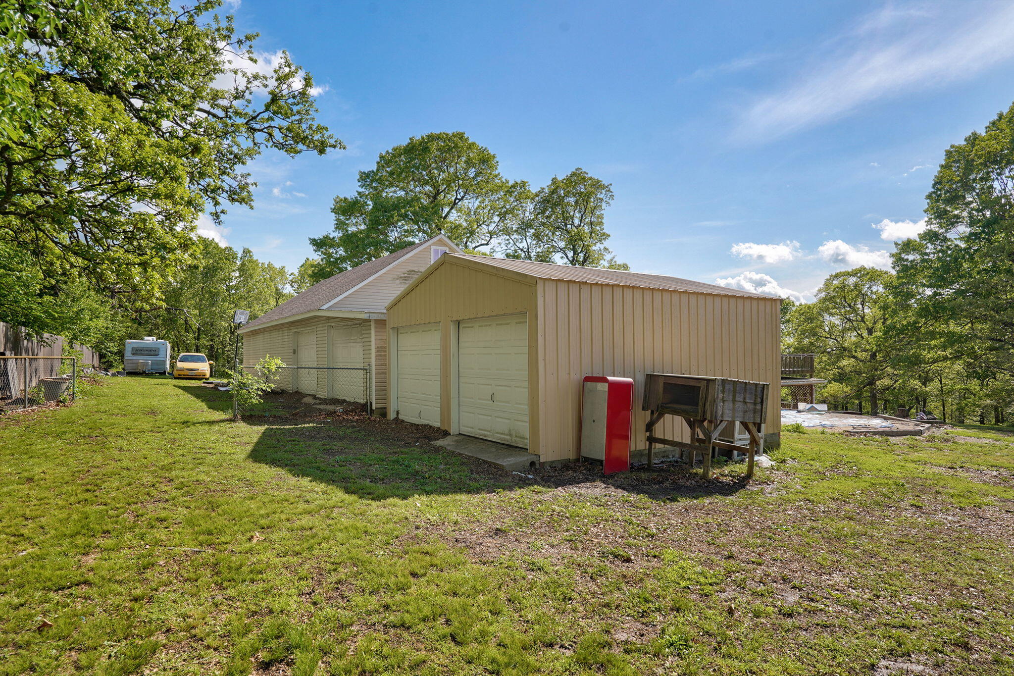 10614 Lawrence 2120 Property Photo 4
