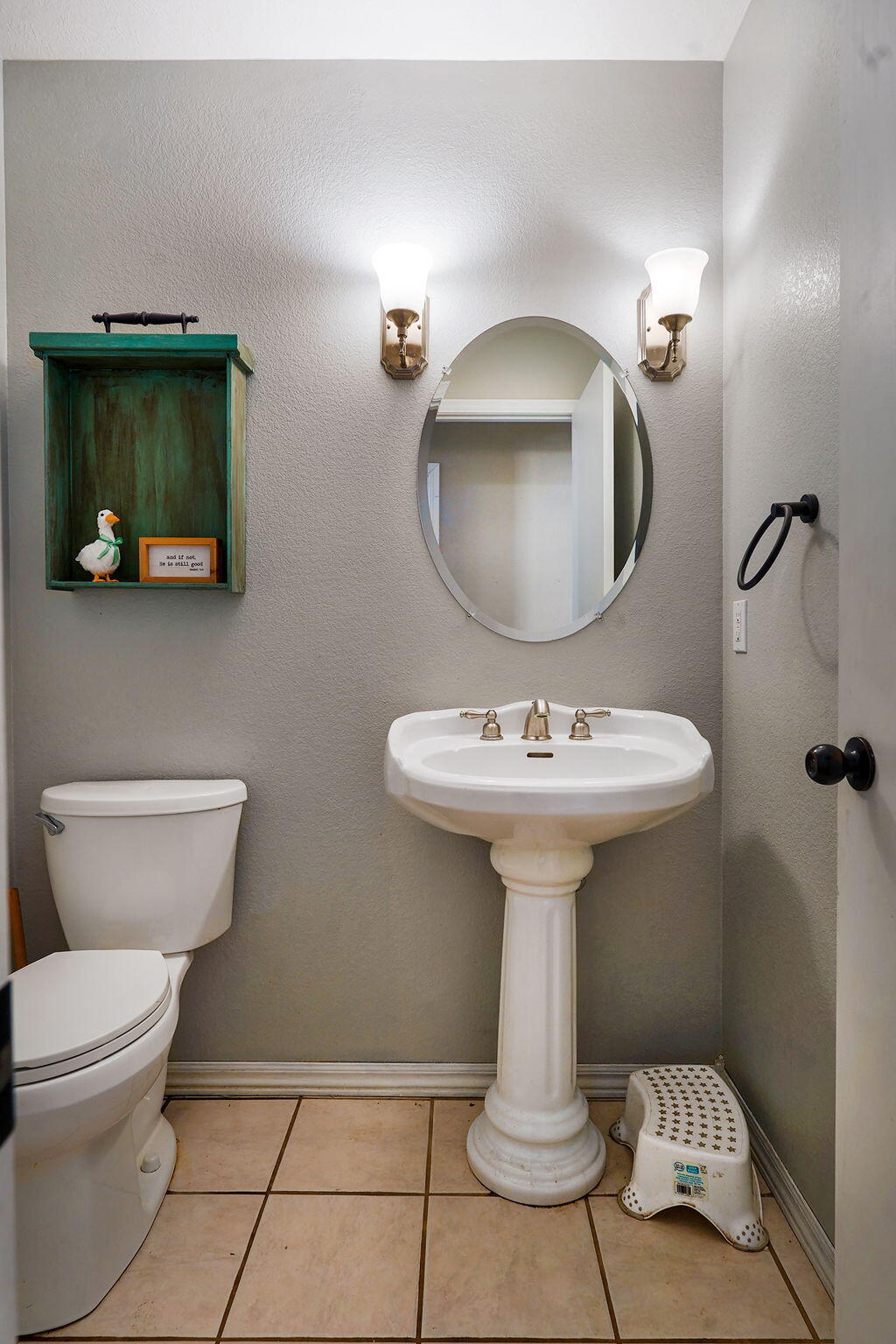 10614 Lawrence 2120 Property Photo 26