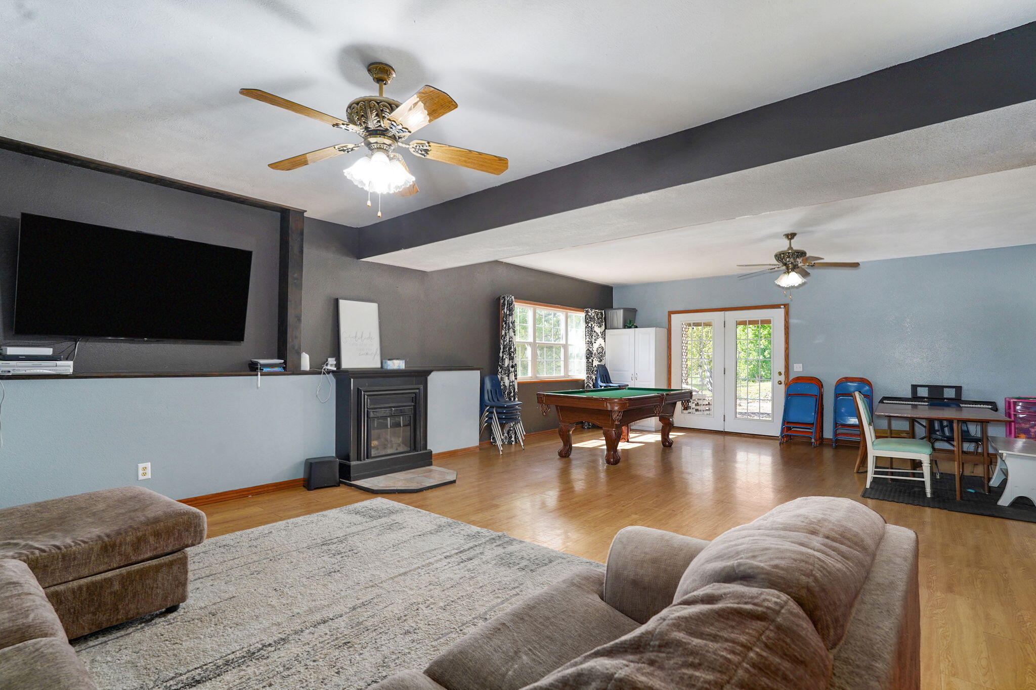 10614 Lawrence 2120 Property Photo 28