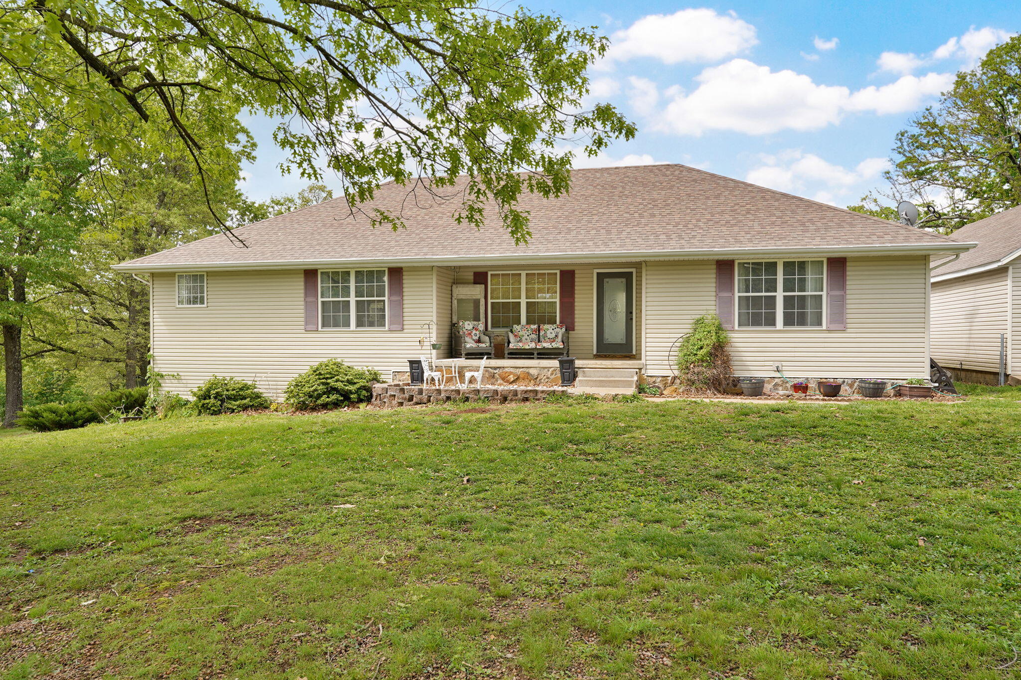 10614 Lawrence 2120 Property Photo 53