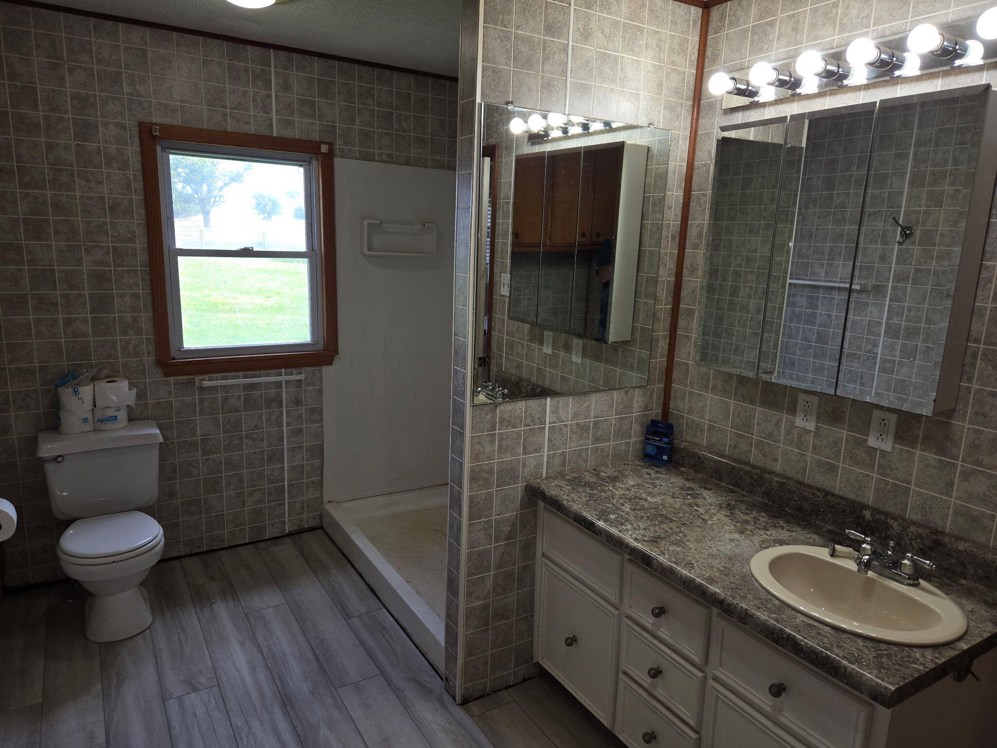 17254 County Road 121 Property Photo 5