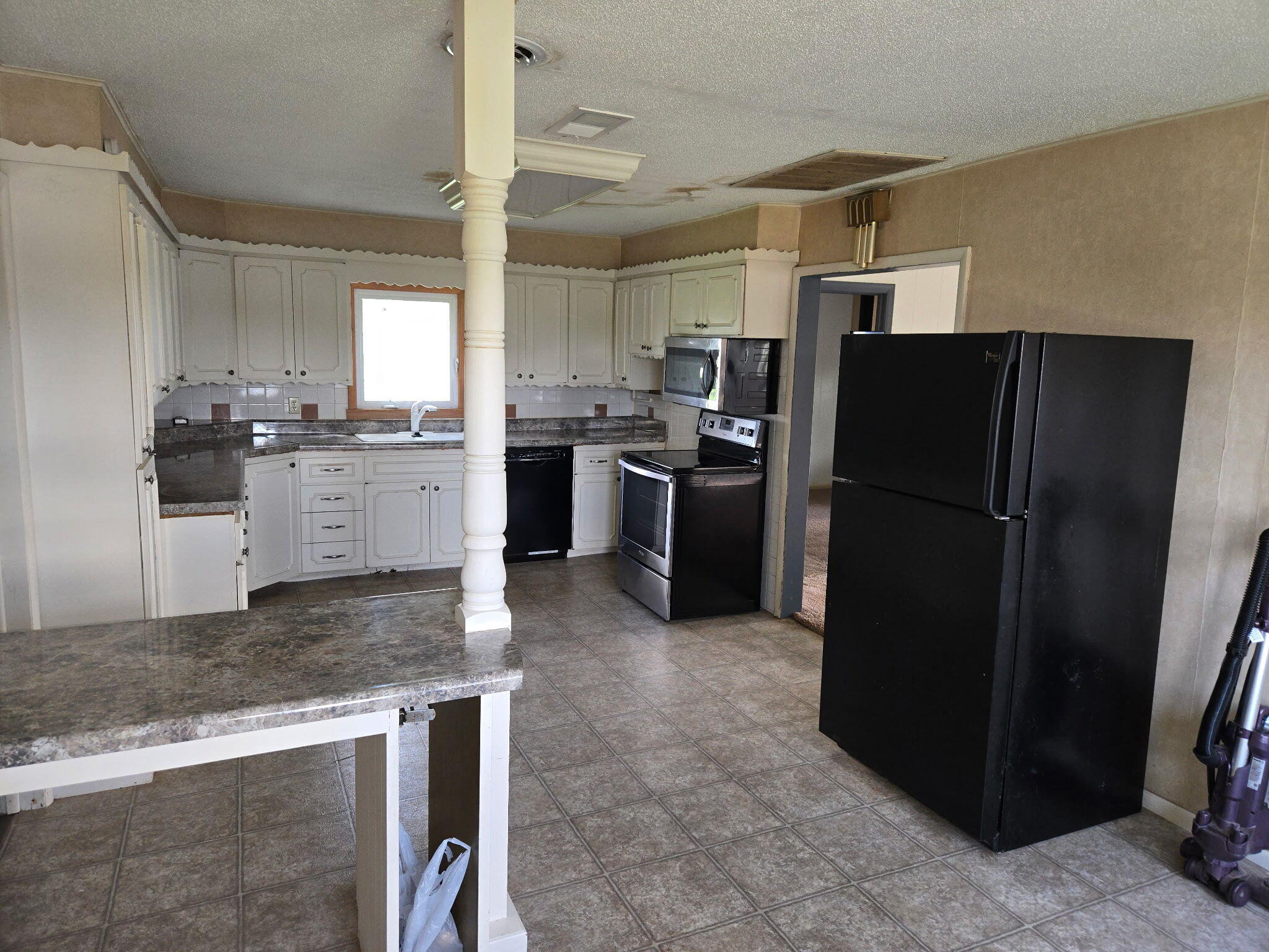 17254 County Road 121 Property Photo 10
