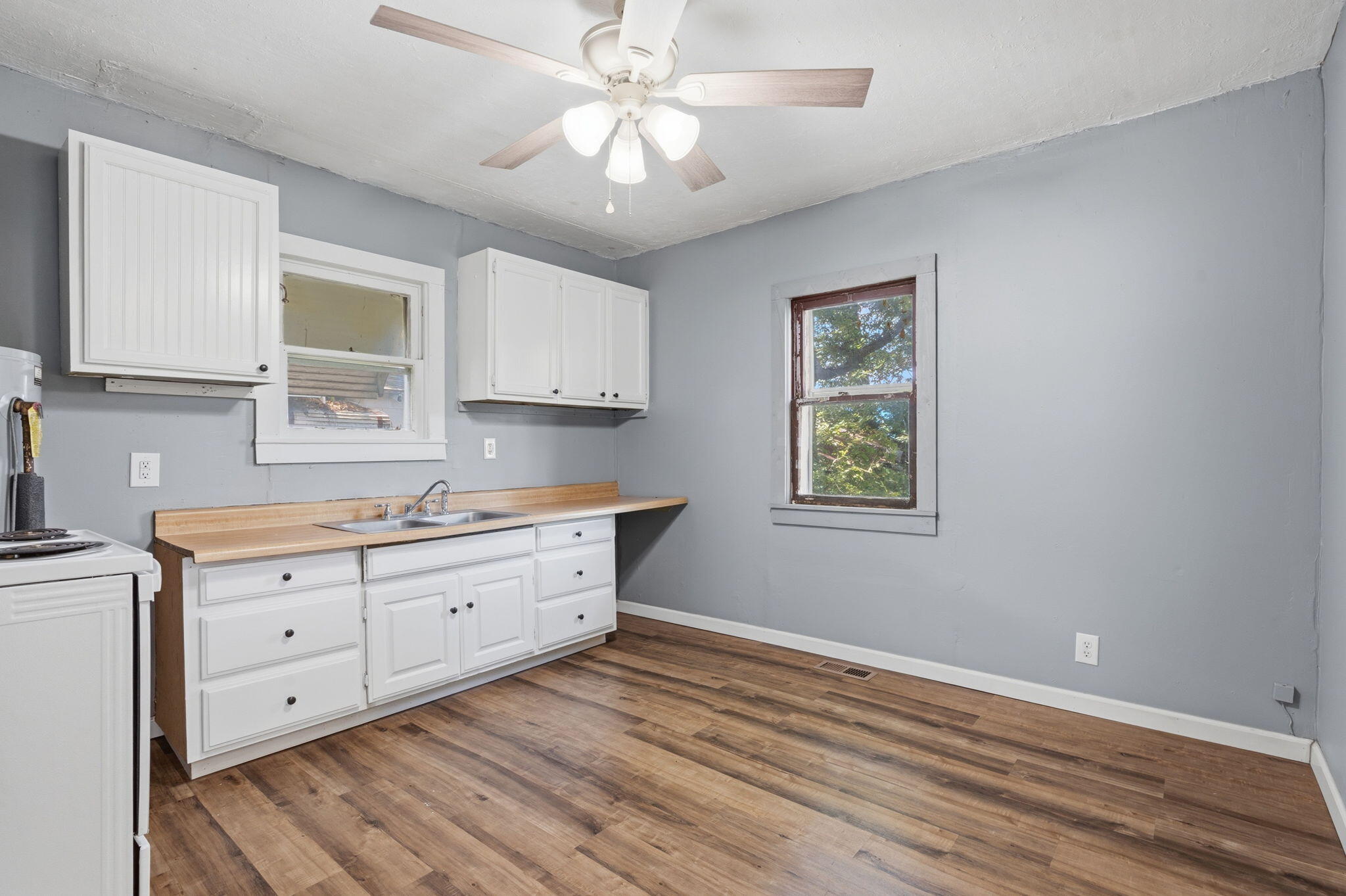 921 West Chicago Street Property Photo 6