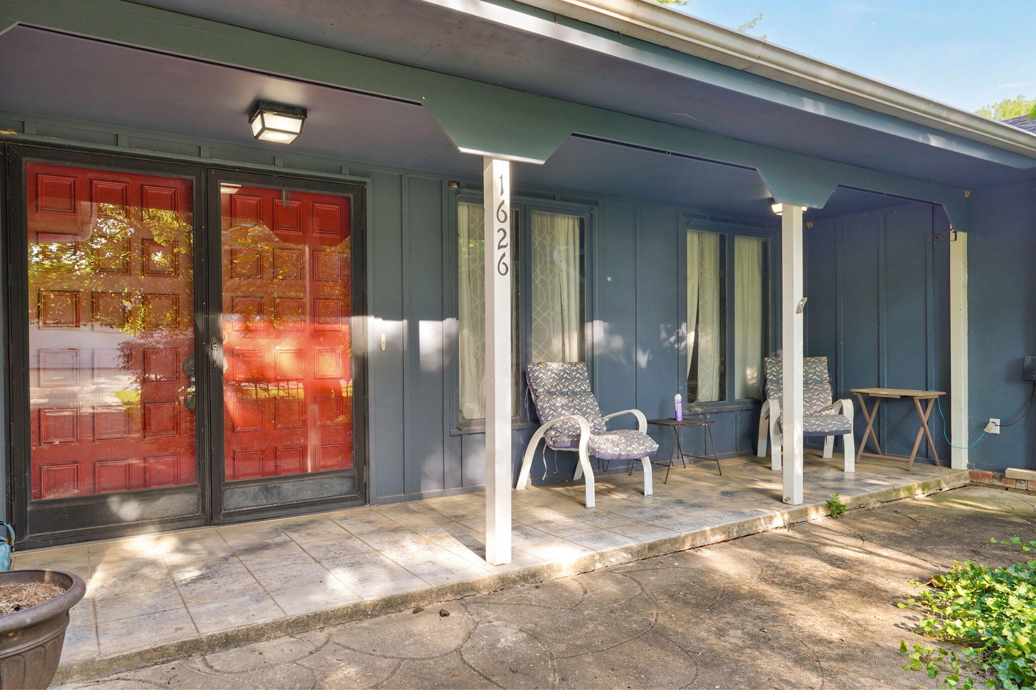 1626 Porter Avenue Property Photo 4
