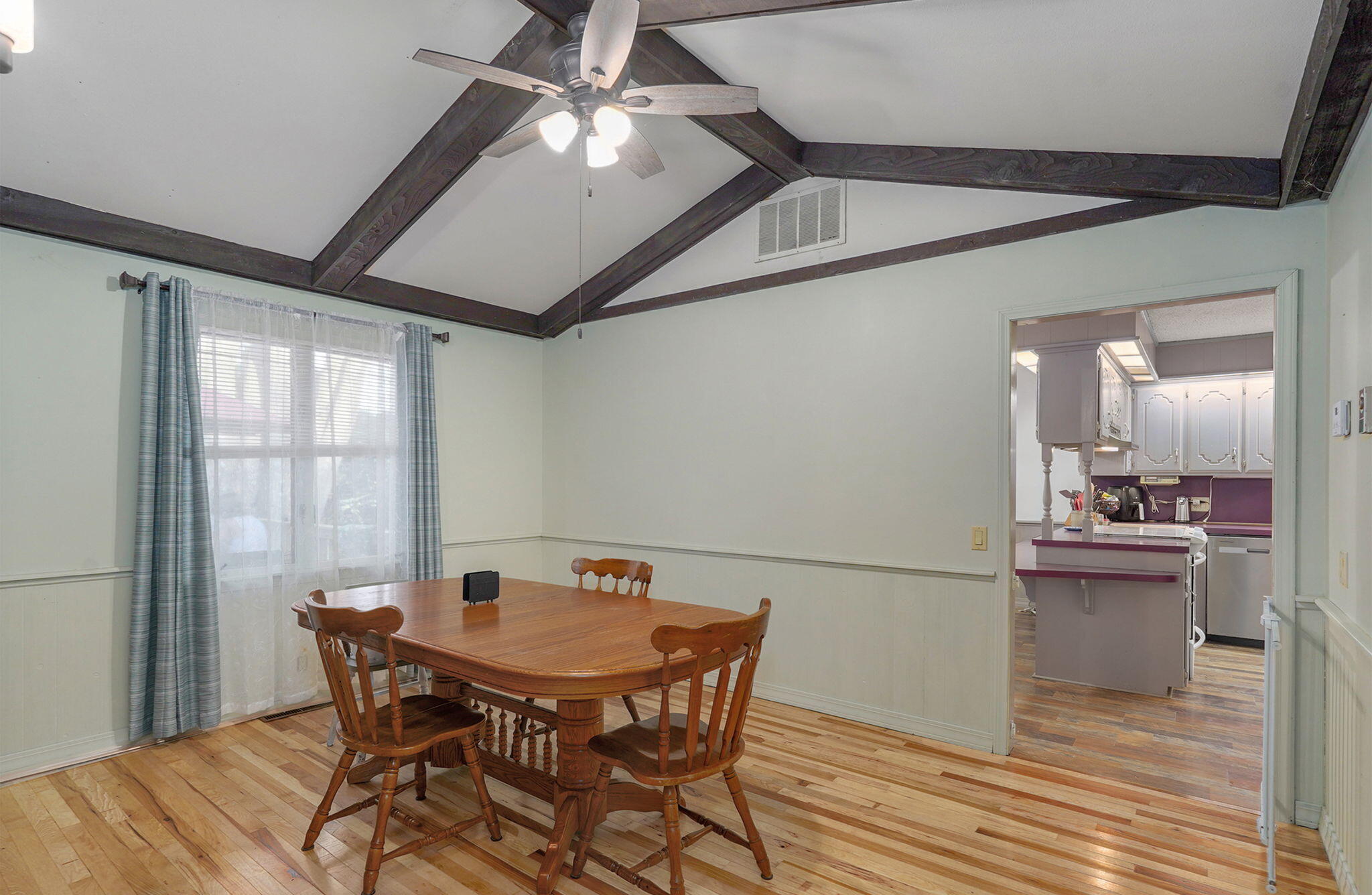 1626 Porter Avenue Property Photo 11