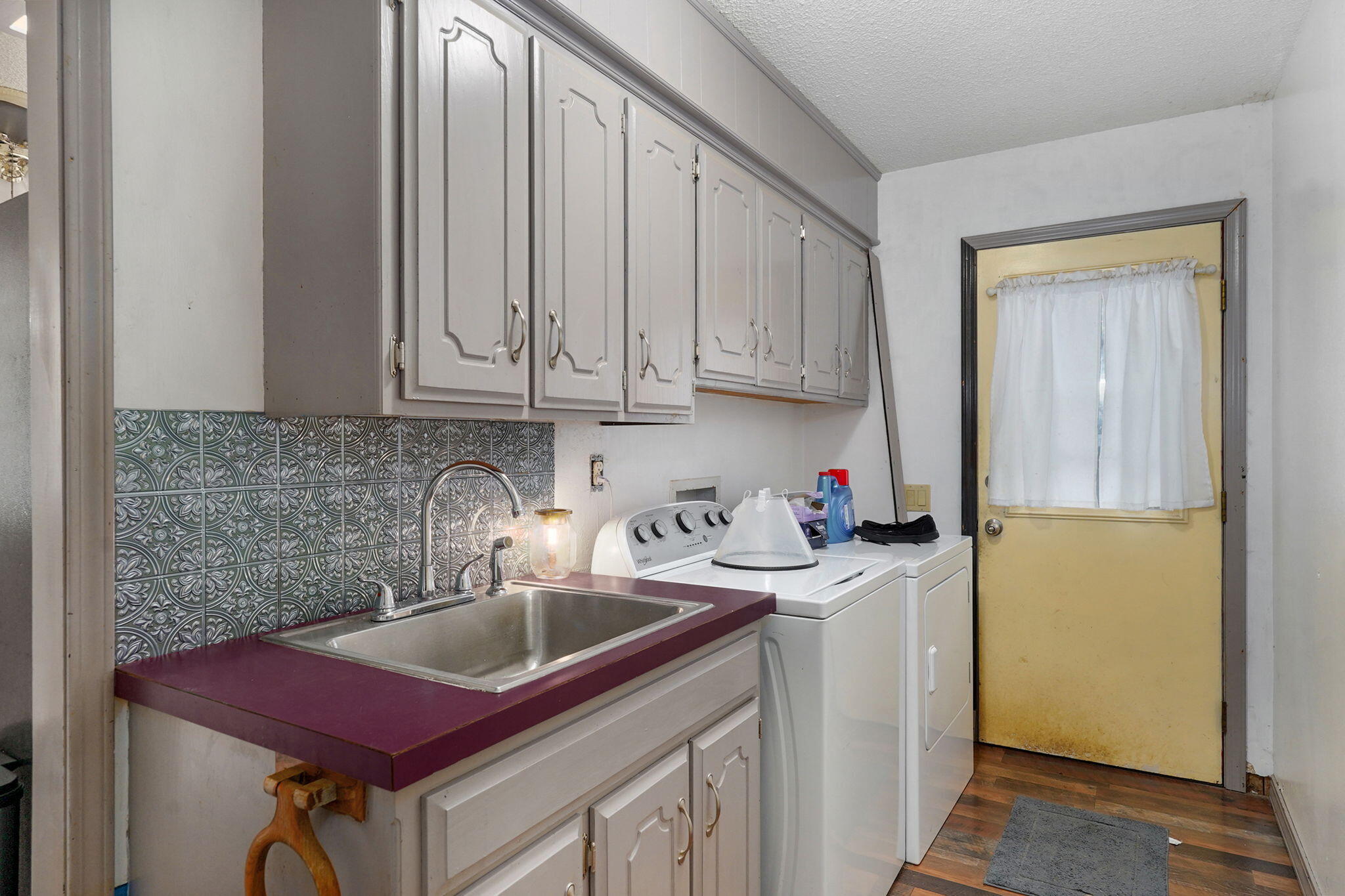 1626 Porter Avenue Property Photo 18