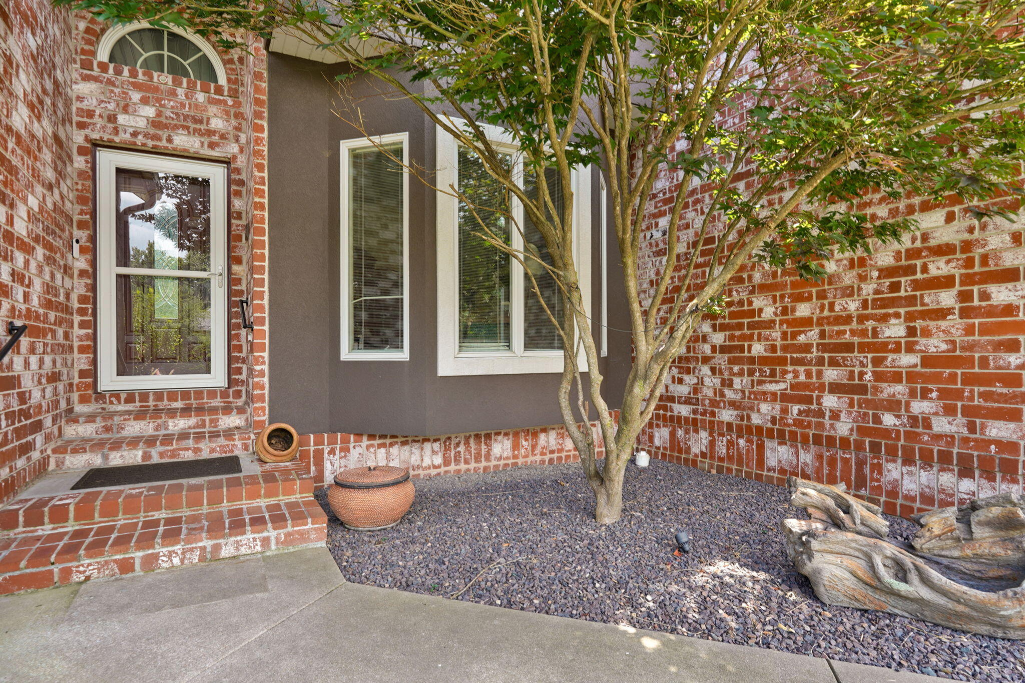 4868 East Utica Street Property Photo 6