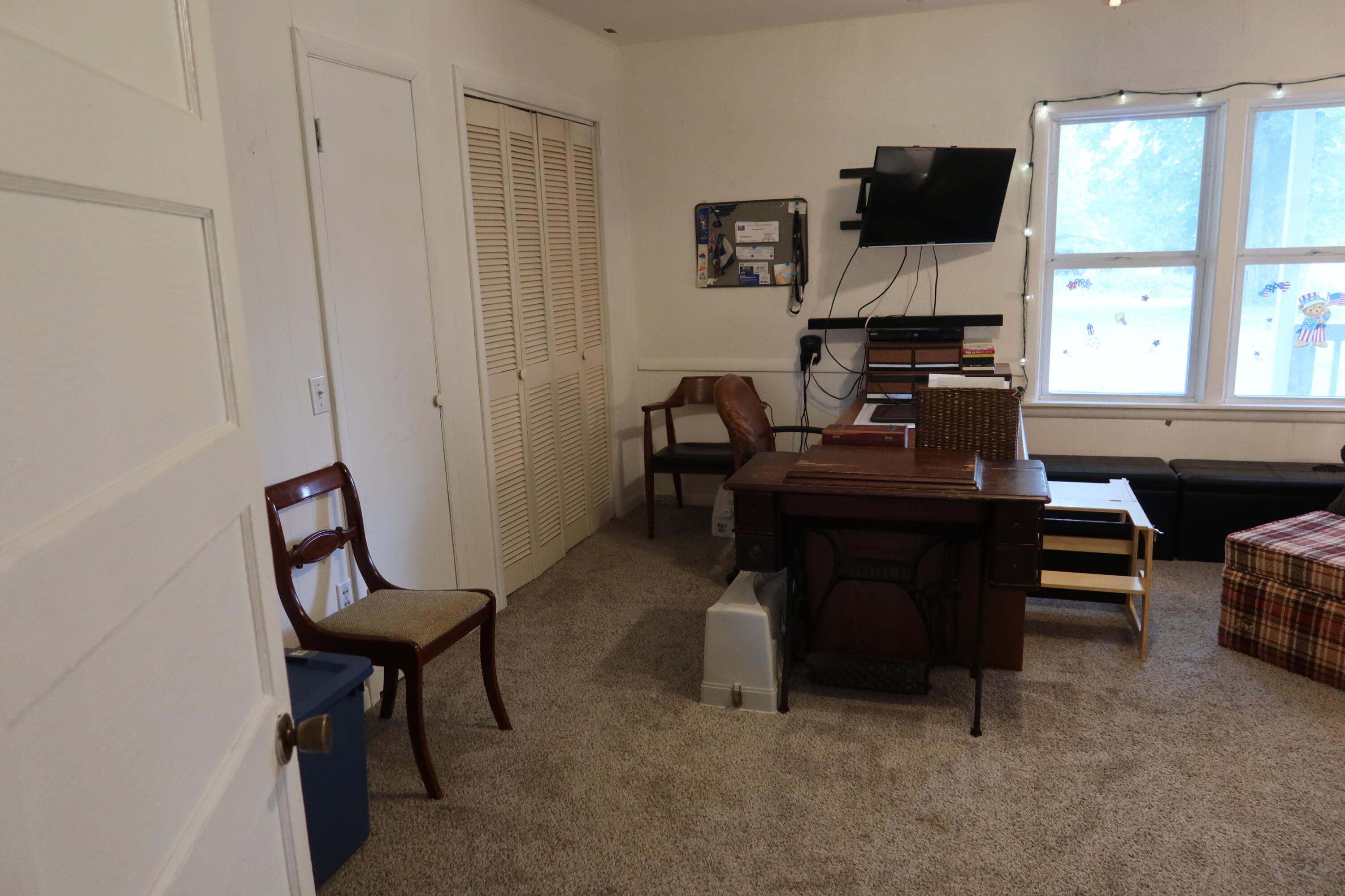 28076 Kings River Road Property Photo 19