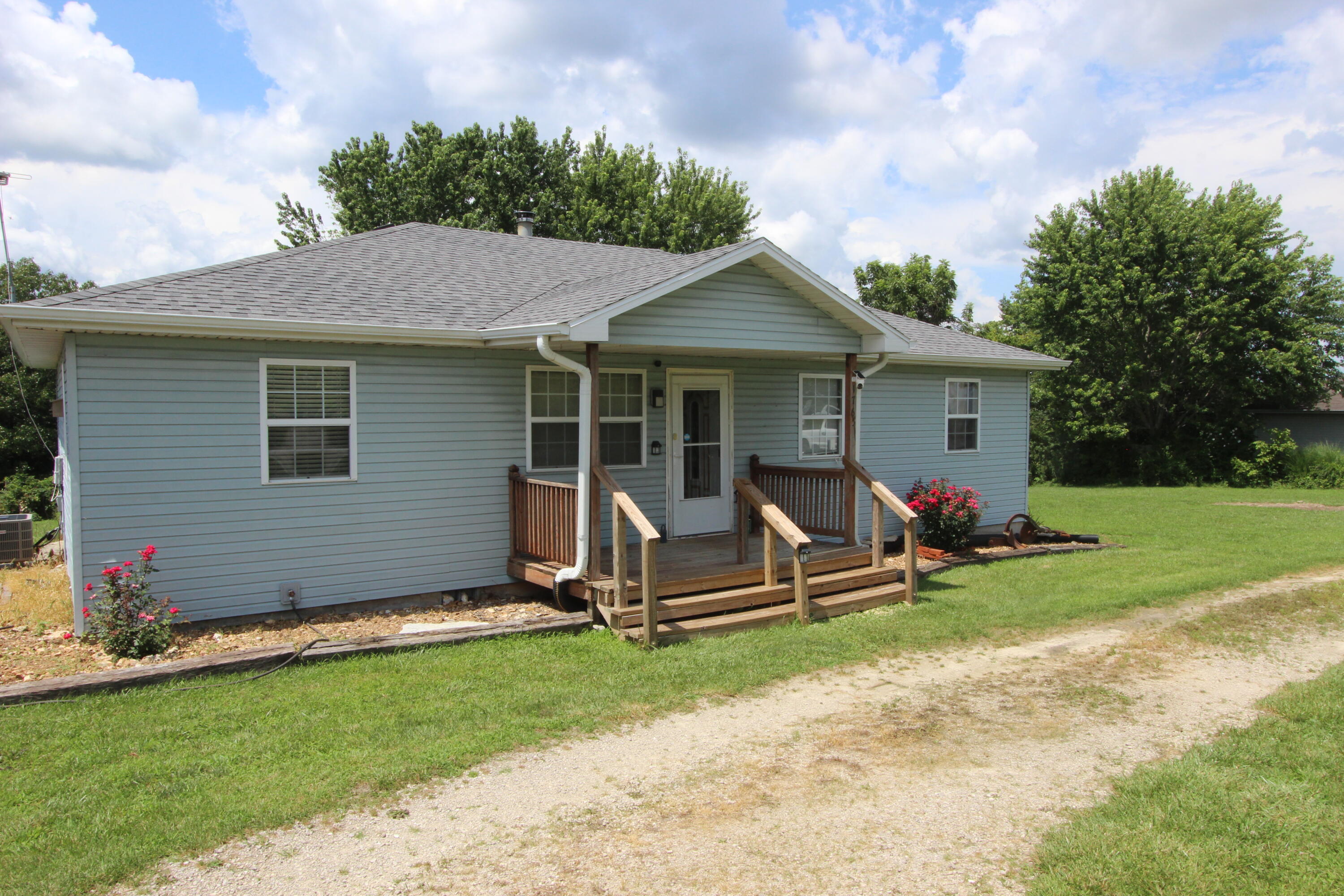 1765 State Highway O Property Photo 2