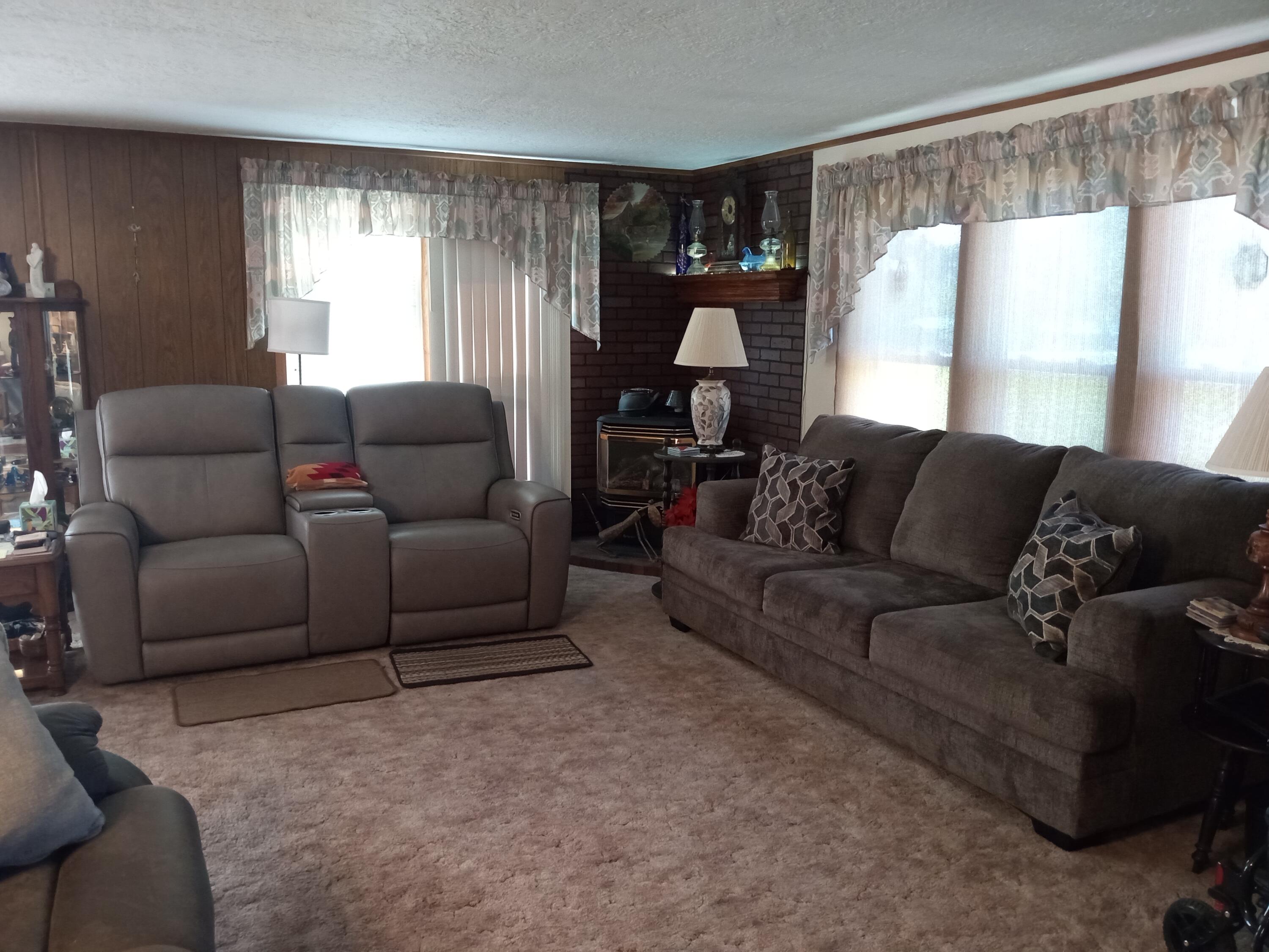 2422 State Highway 73 Property Photo 9