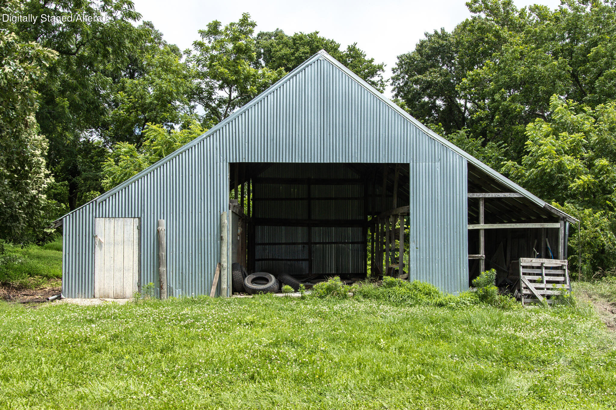 1016 Carnell Road Property Photo 4