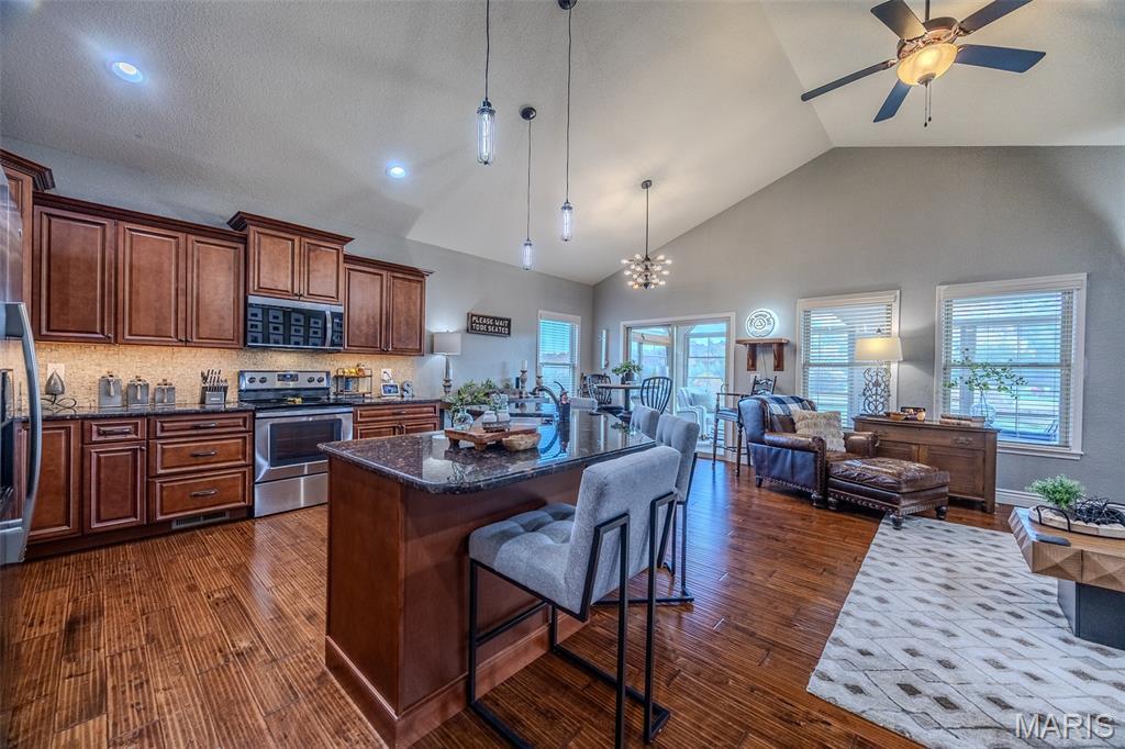 50 Sunstone Drive Property Photo 14