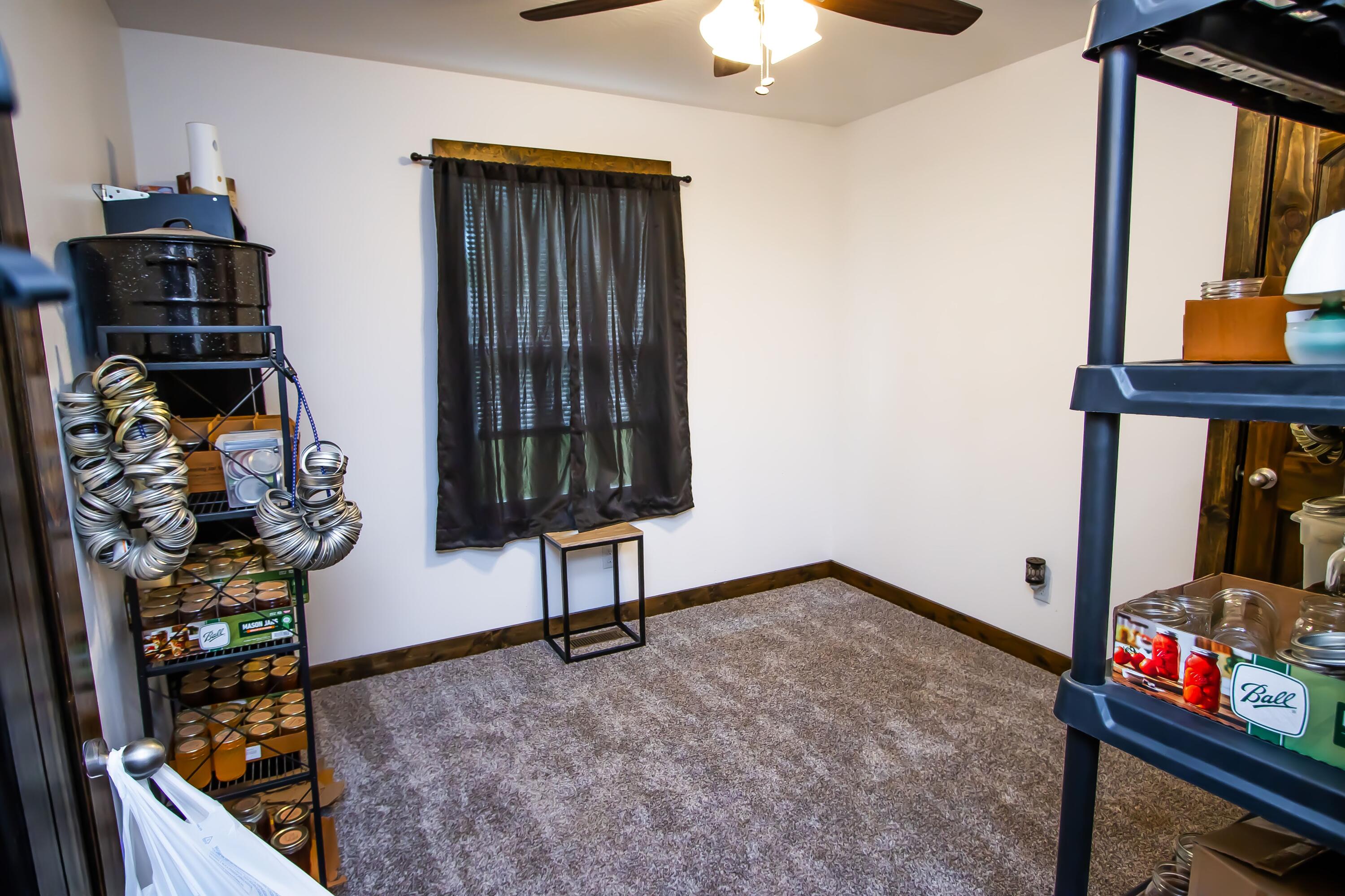 715 Hooker Drive Property Photo 18