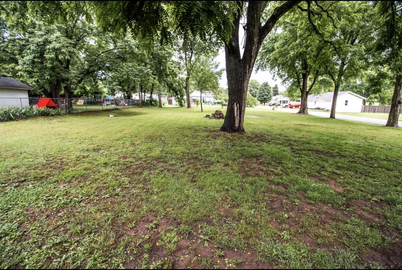223 East Cleveland Avenue Property Photo 14