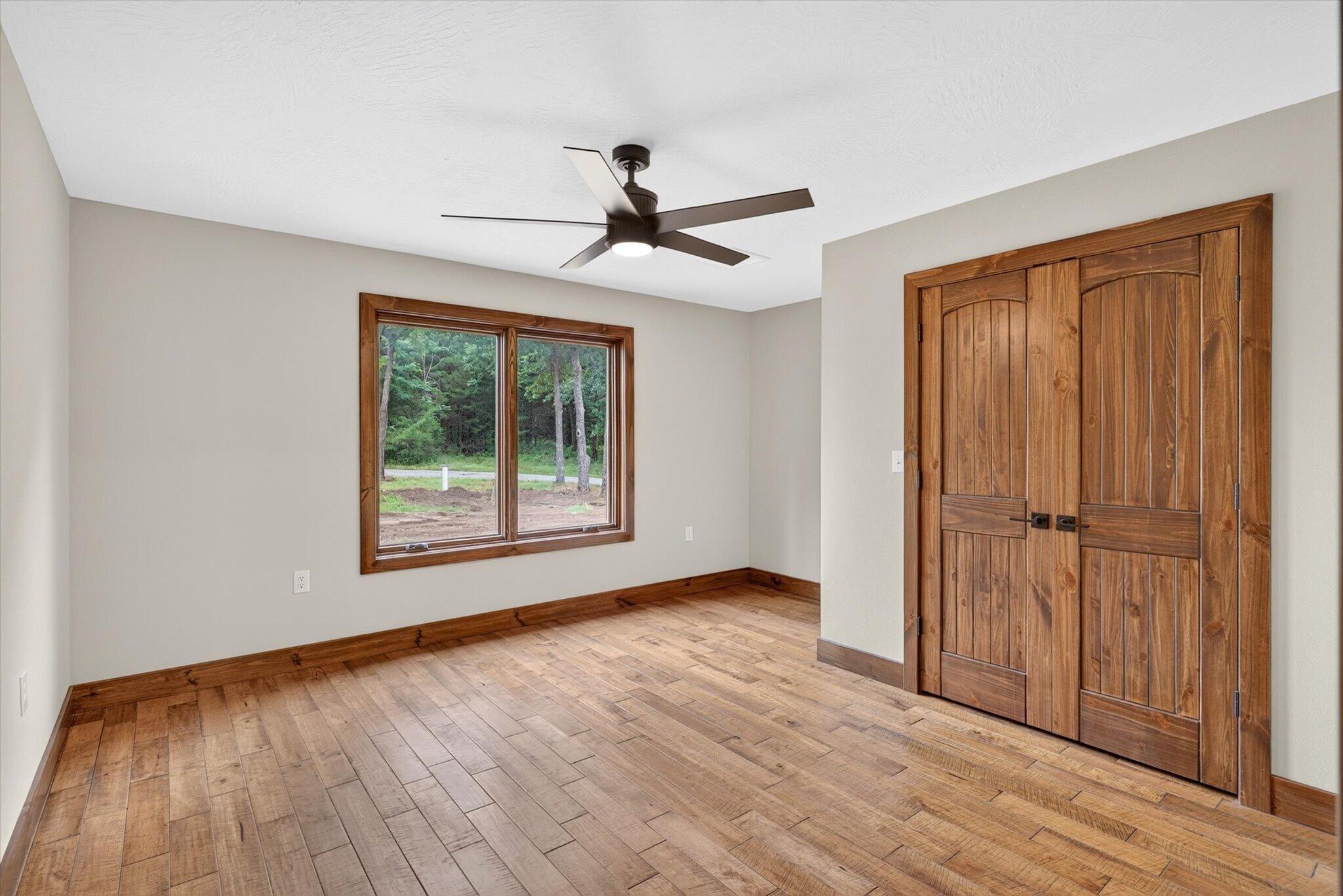 1230 East 567th Road Property Photo 38