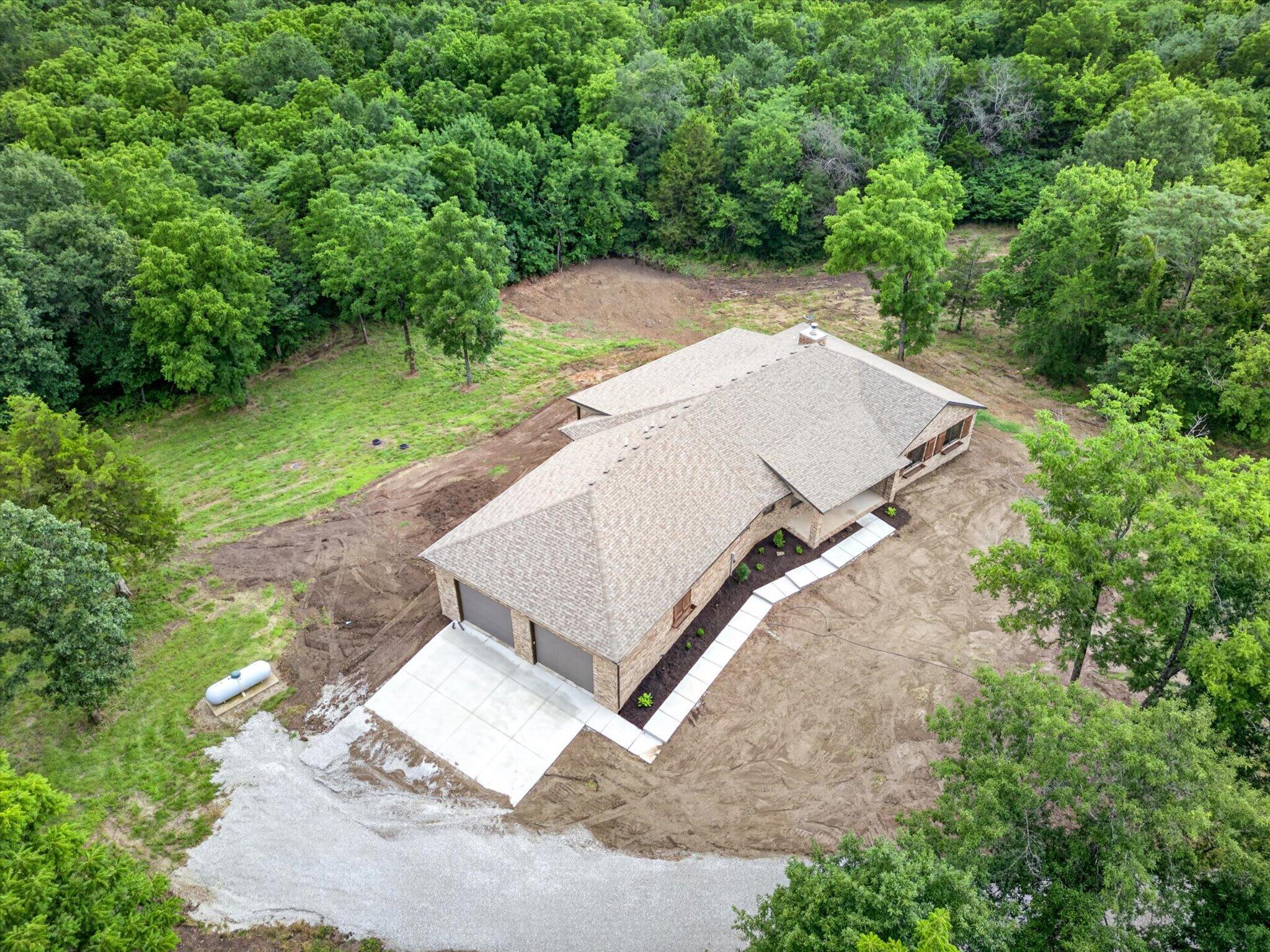 1230 East 567th Road Property Photo 64