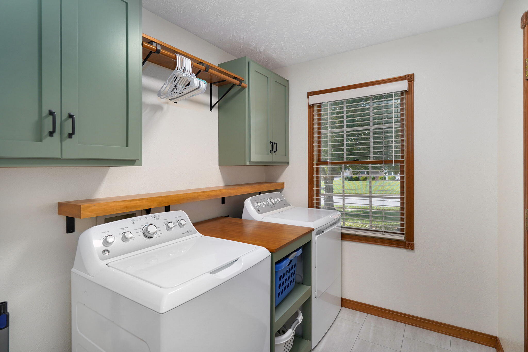 4668 South Warren Road Property Photo 17