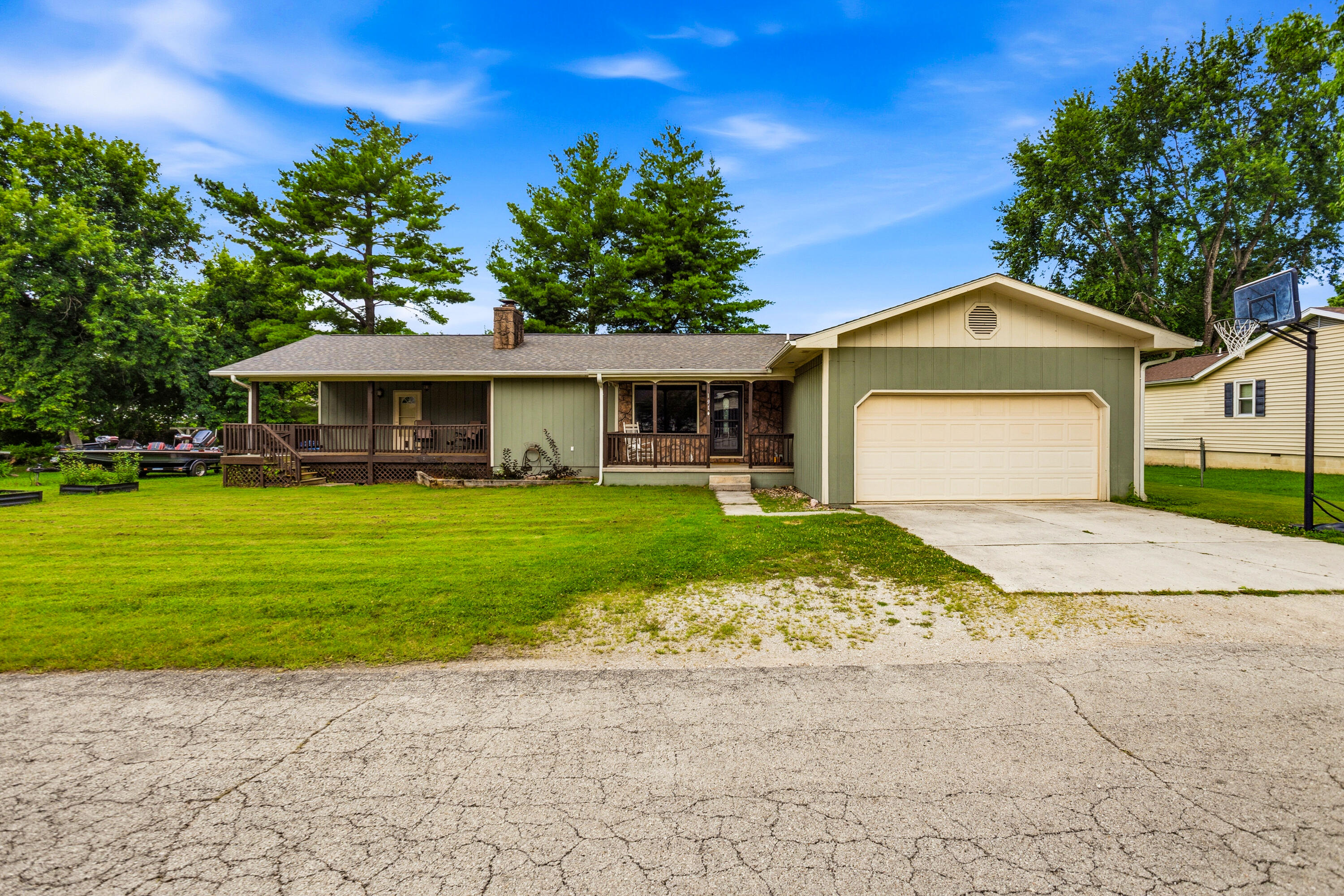191 Rea Street Property Photo 1