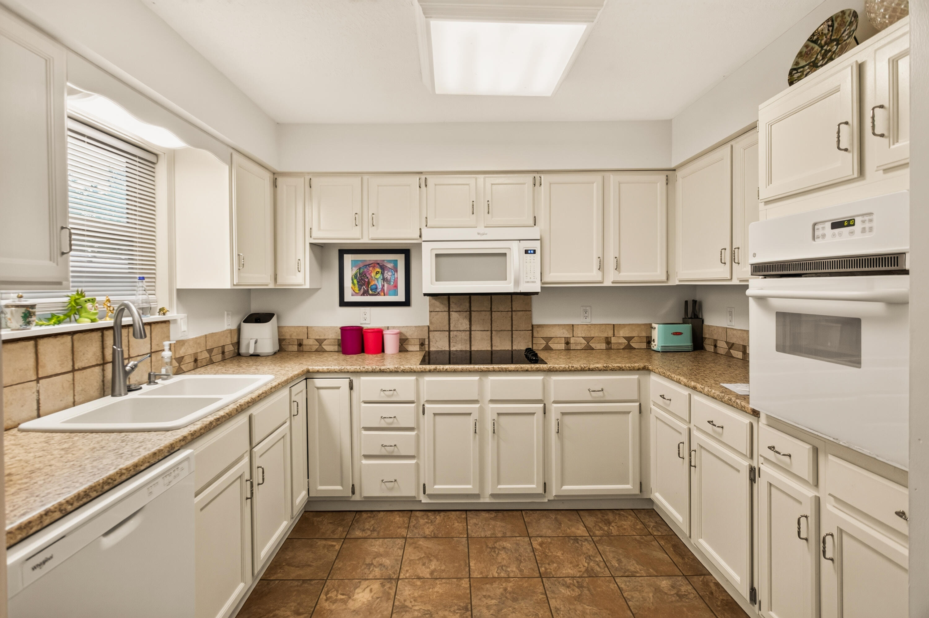 191 Rea Street Property Photo 10