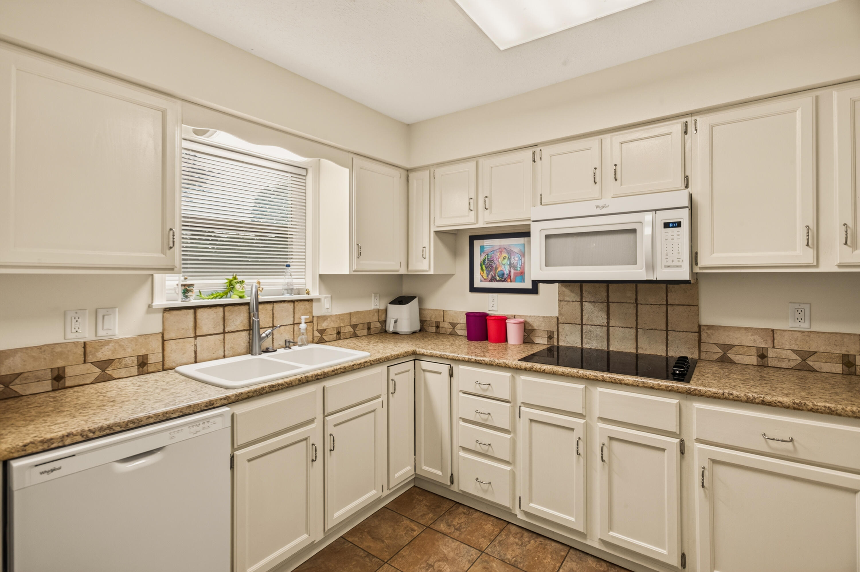 191 Rea Street Property Photo 12