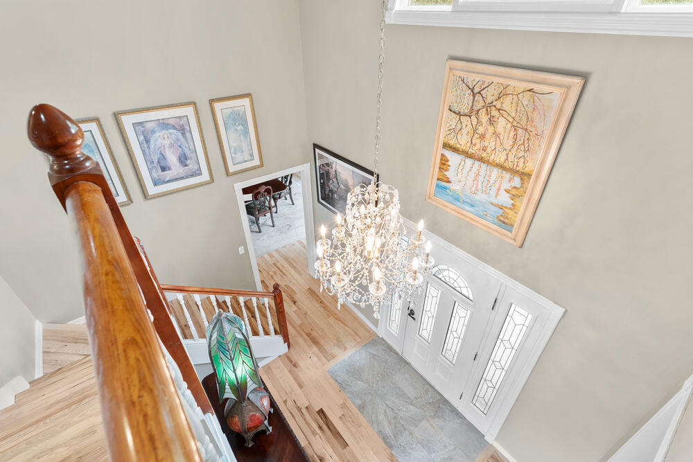 4211 Greenbriar Drive Property Photo 32