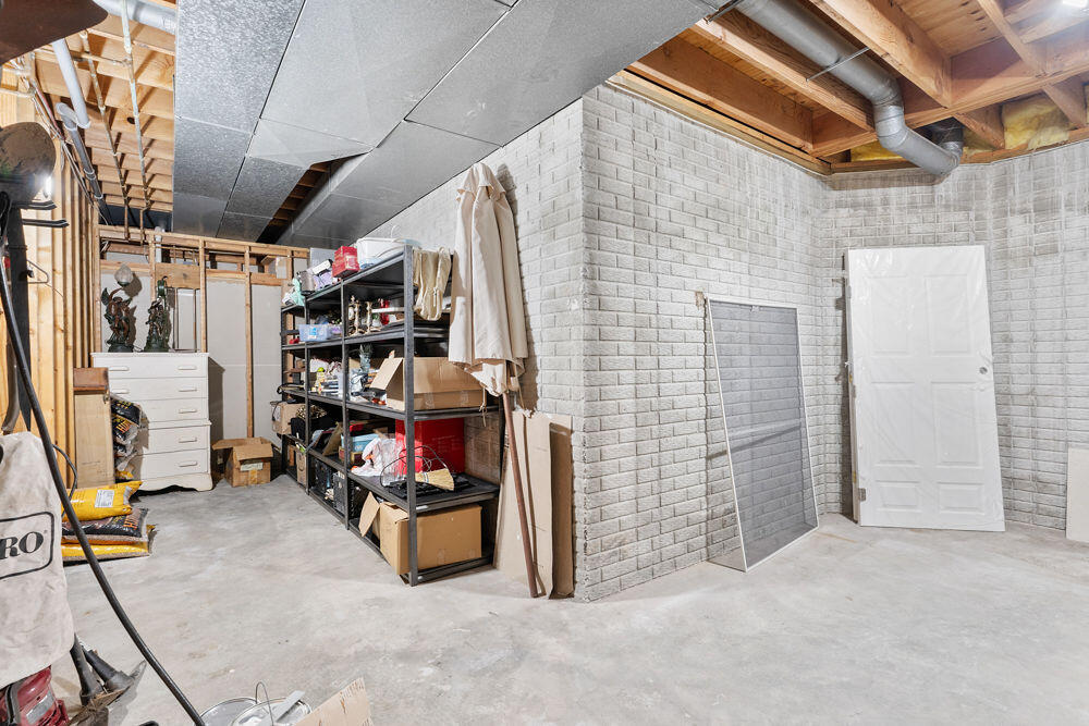 4211 Greenbriar Drive Property Photo 47
