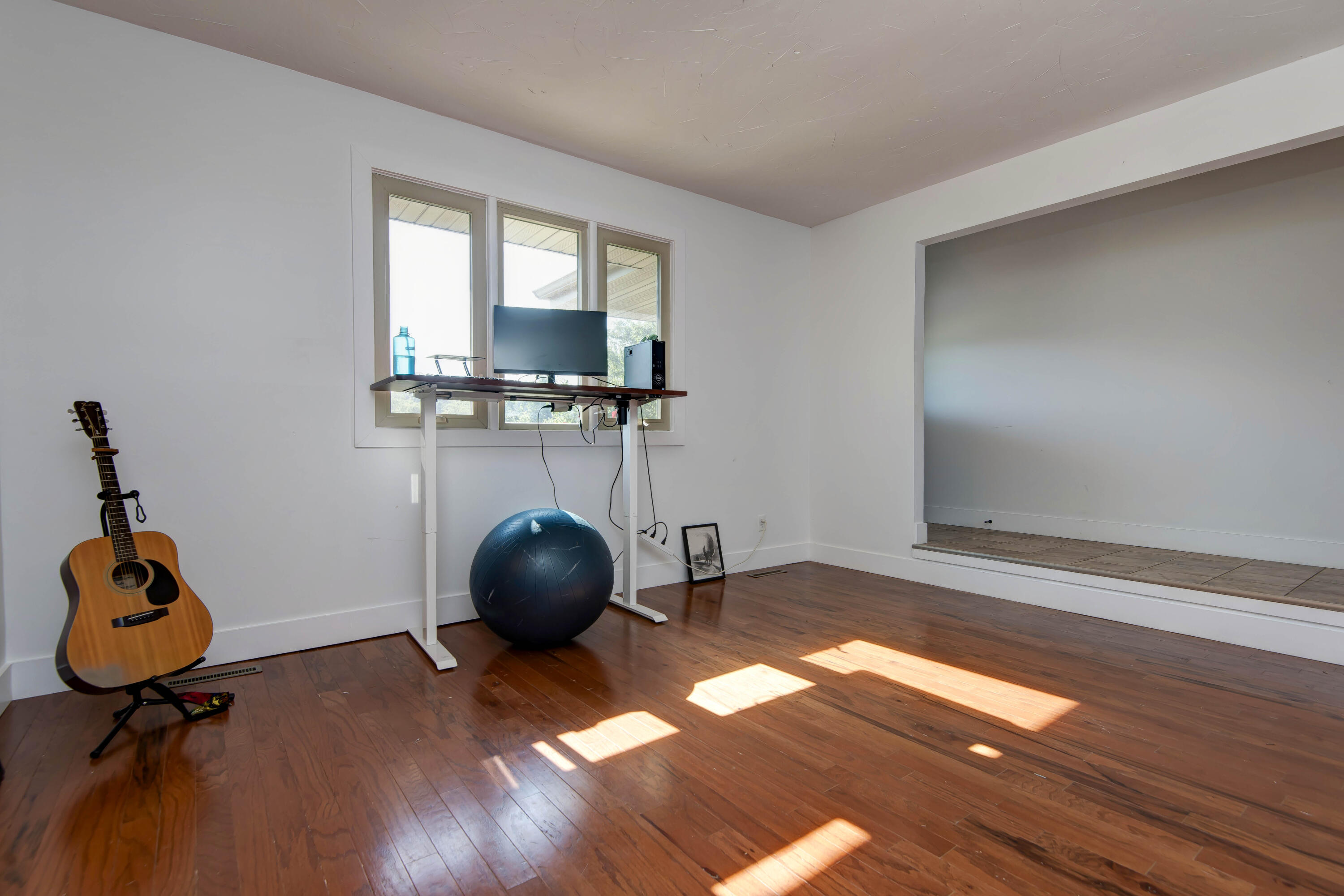 1433 South Charing Road Property Photo 11